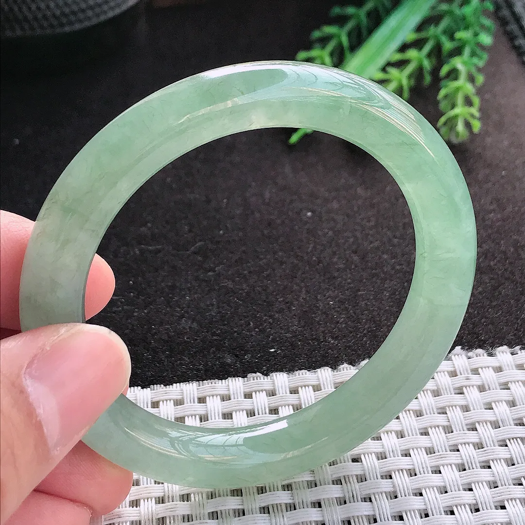 天然A货翡翠52.5/10/9.2老坑冰胶果冻冰晴绿圆条手镯玉镯