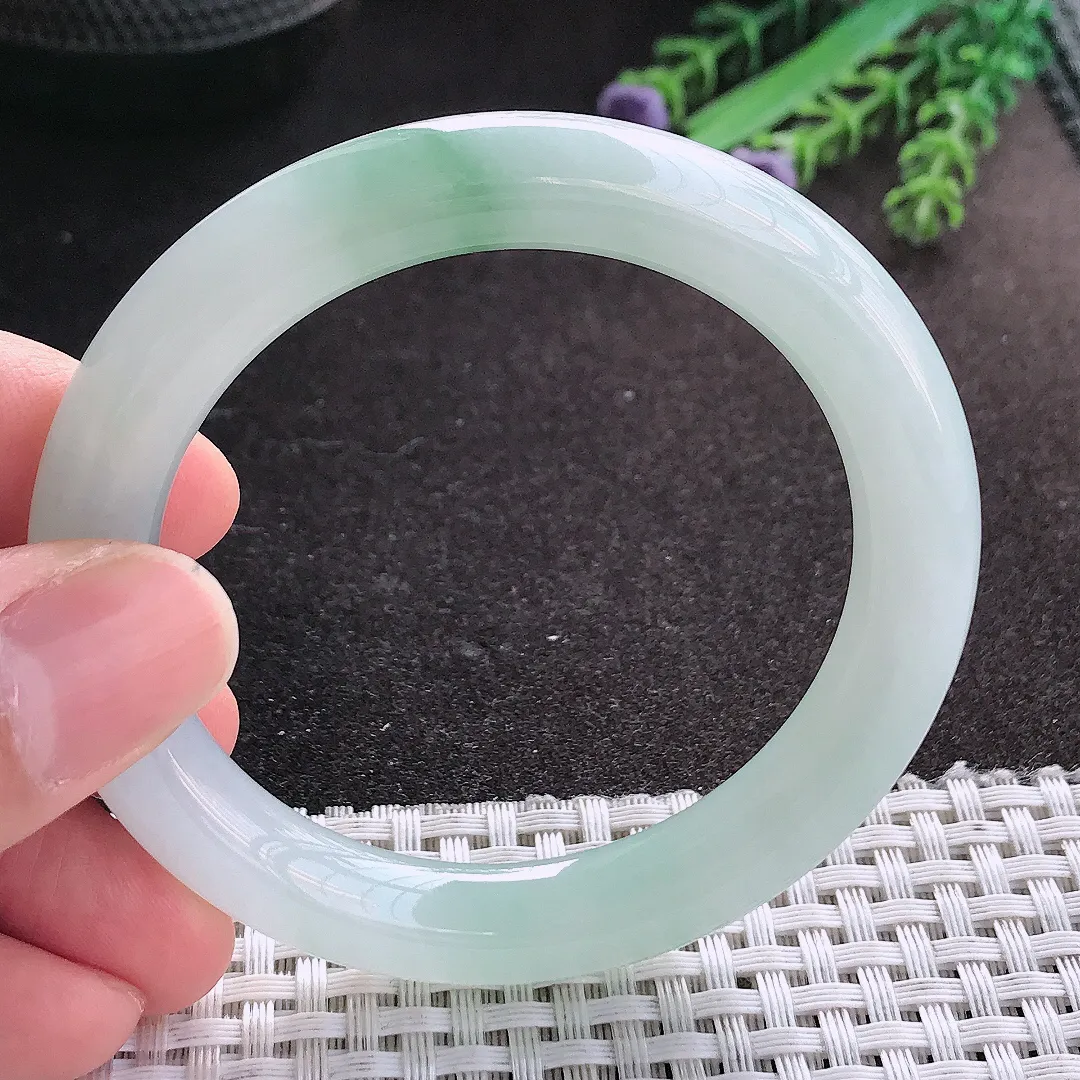 天然A货翡翠52/9.7/9.3老坑冰胶果冻飘花圆条手镯玉镯