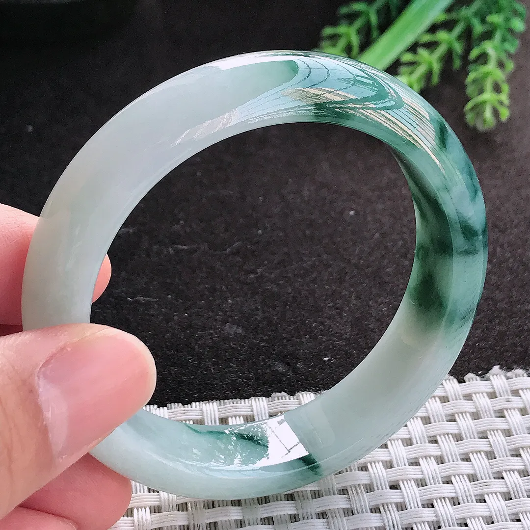 天然A货翡翠53/14/8.3老坑精美温润飘花手镯宽边玉镯