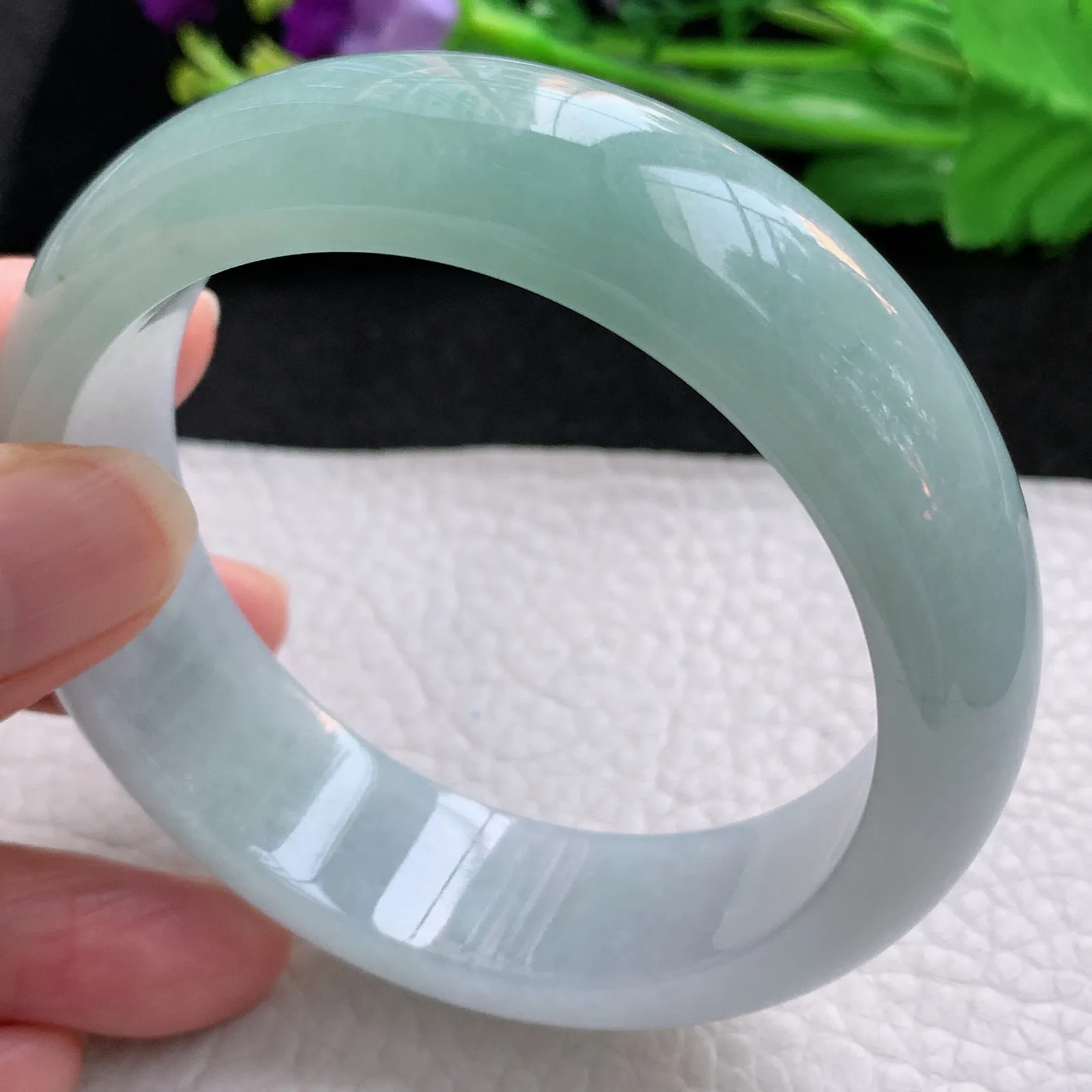 nr自然光58.5*17.6*9招财轮胎镯 翡翠a货玉手镯半山水宽边玉手环