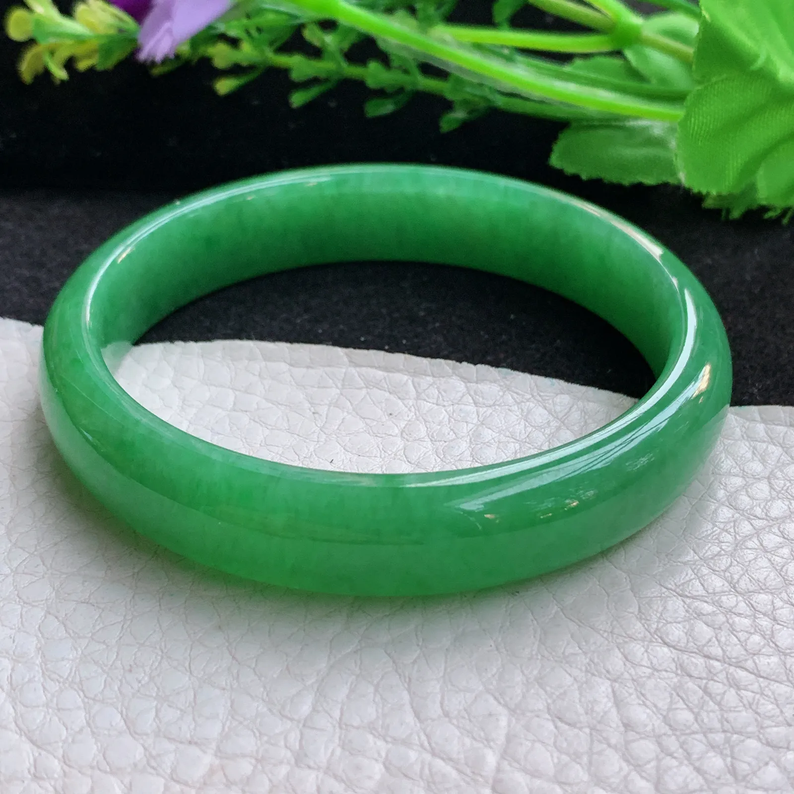 nr自然光59.5*12.3*7平安镯 翡翠a货玉手镯高雅满绿宽边玉手环
