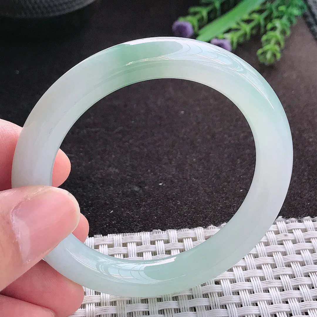 天然A货翡翠52/9.7/9.3老坑冰胶果冻飘花圆条手镯玉镯