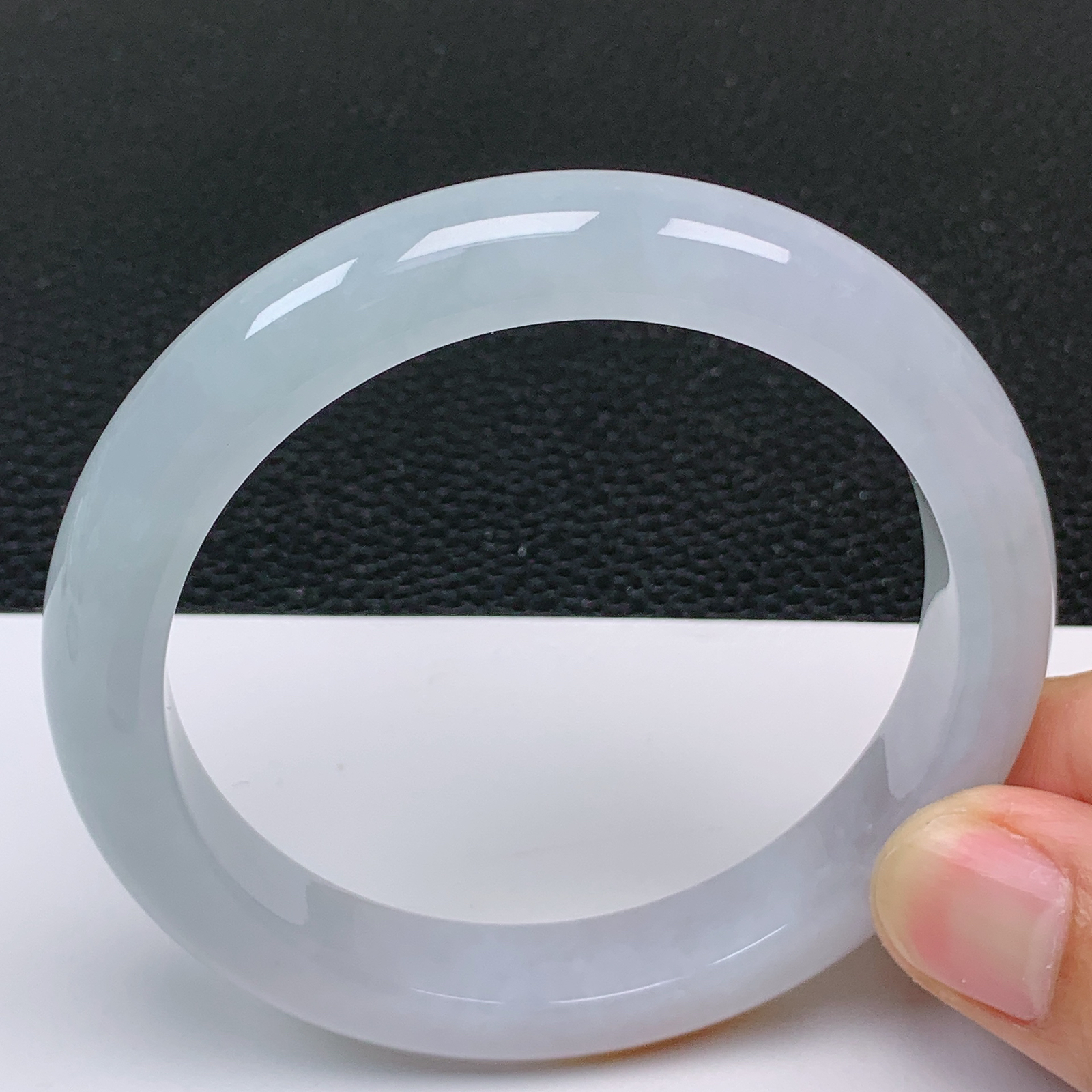 60～61大圈口 翡翠A货老坑冰胶双彩飘红翡手镯干净细腻年轻百搭