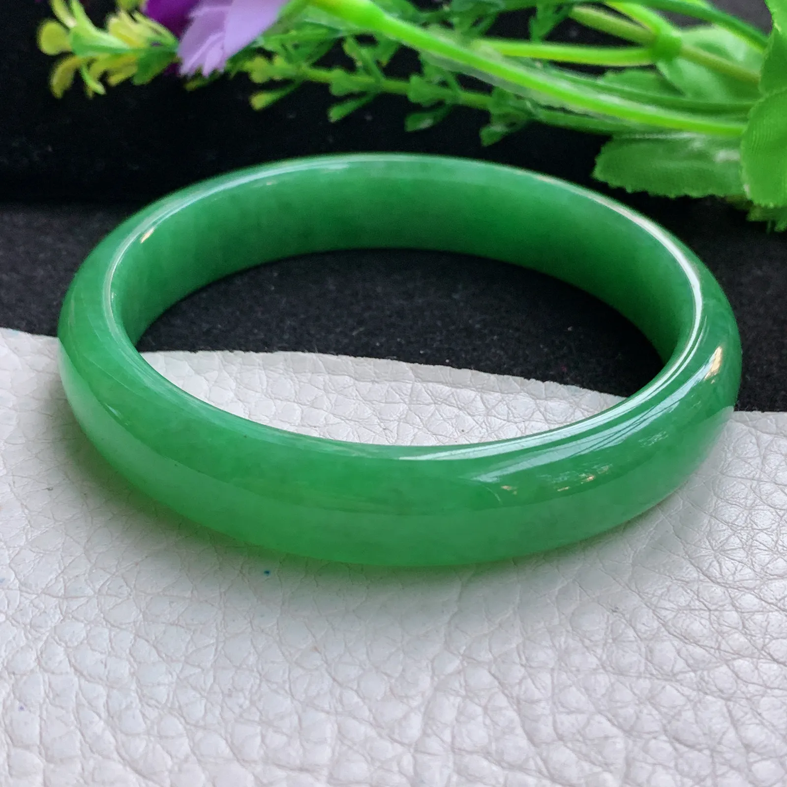 nr自然光59.5*12.3*7平安镯 翡翠a货玉手镯高雅满绿宽边玉手环