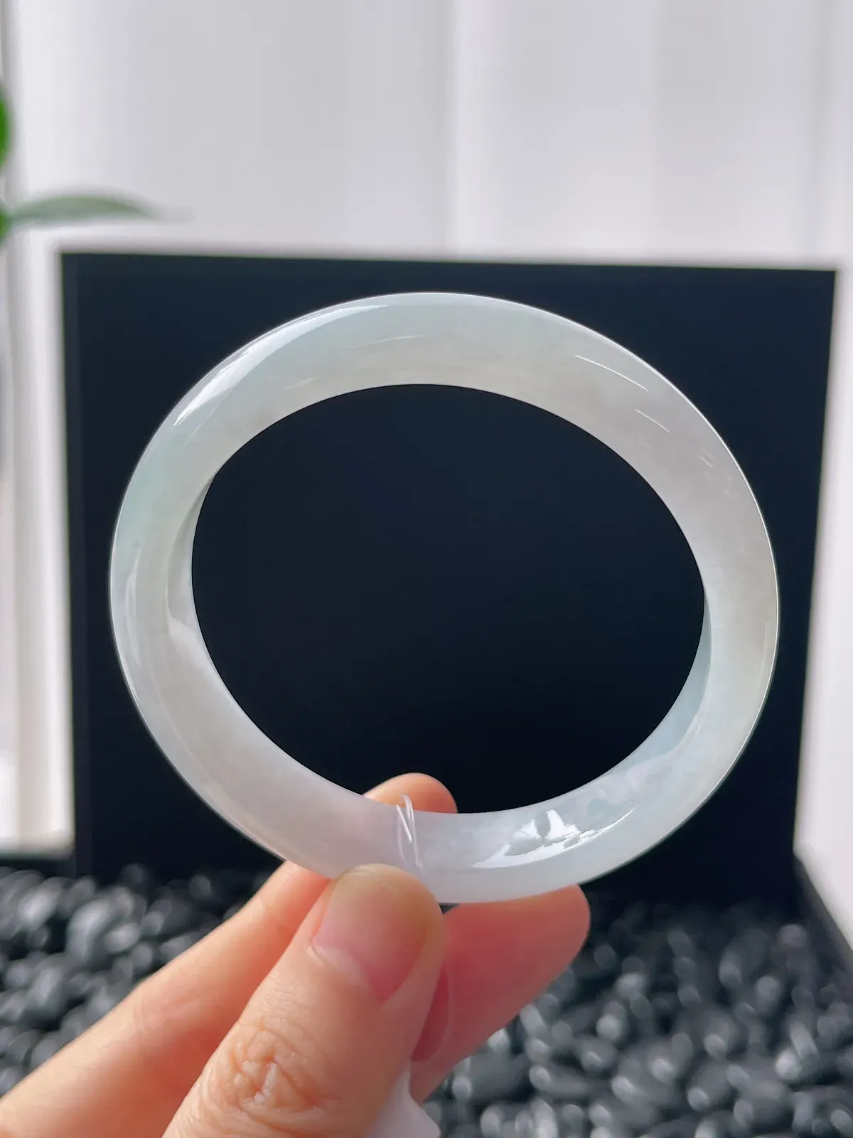 正圈52.5圈口，翡翠冰糯种白色手镯