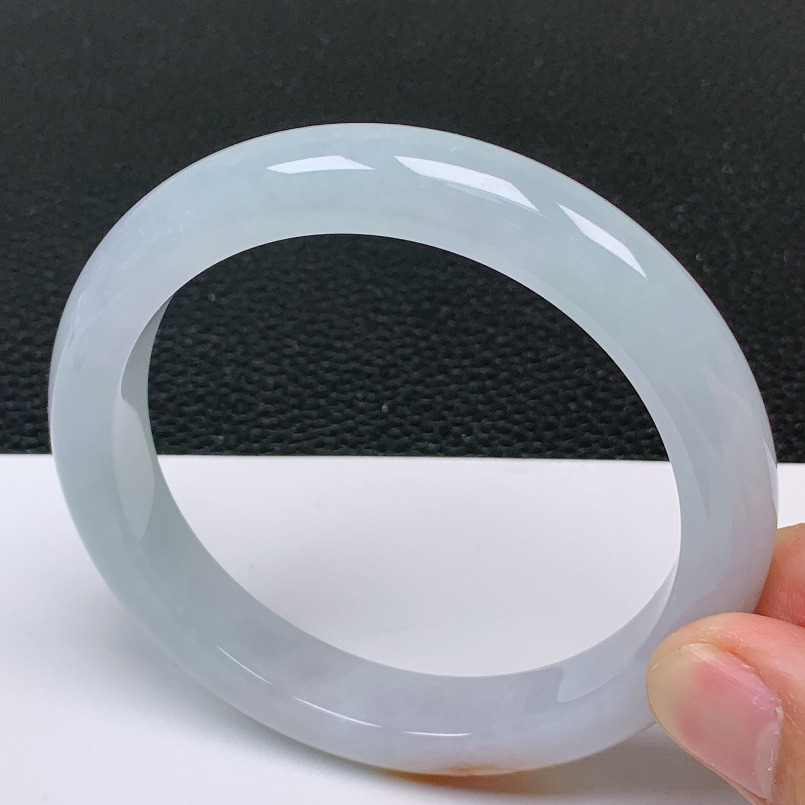 60～61大圈口 翡翠A货老坑冰胶双彩飘红翡手镯干净细腻年轻百搭