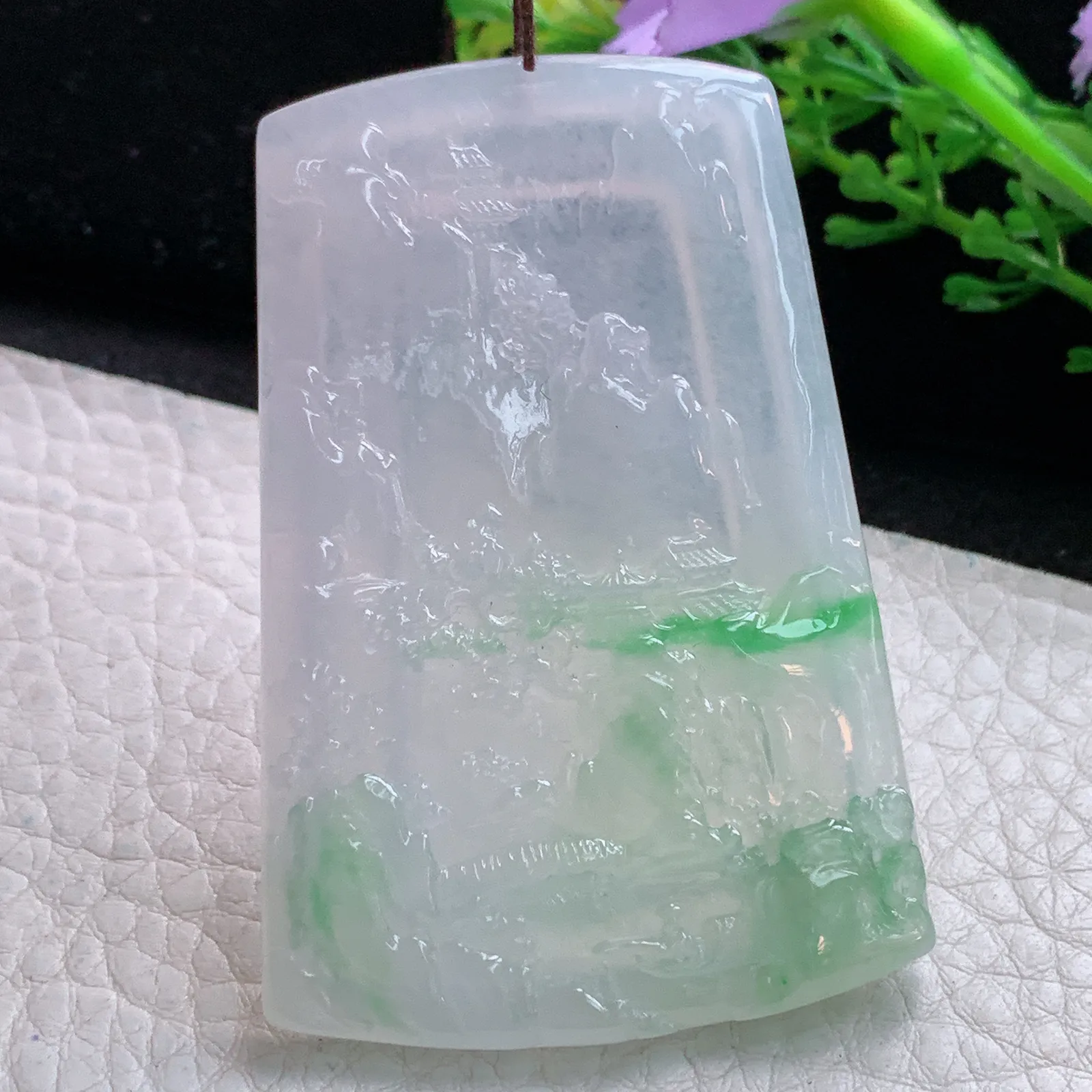 gp实拍60.5*41.5*5.5缅甸翡翠a货精雕冰飘阳绿大好河山 山水玉吊坠 玉挂件