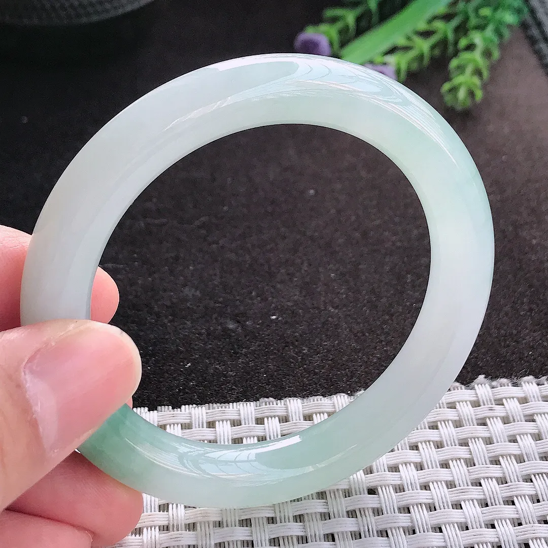 天然A货翡翠52/9.7/9.3老坑冰胶果冻飘花圆条手镯玉镯