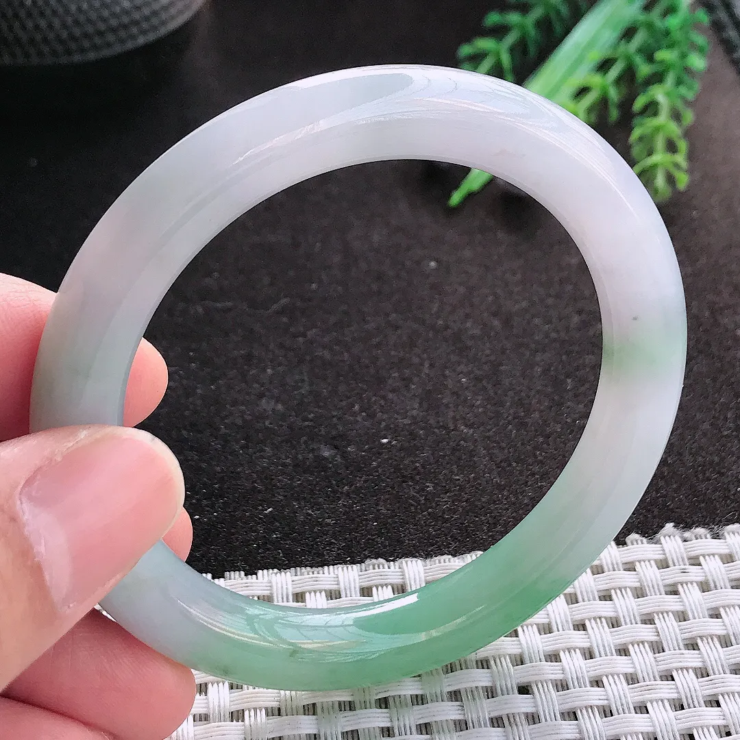 天然A货翡翠53.8/8.7/9.2老坑冰胶果冻飘绿圆条手镯玉镯