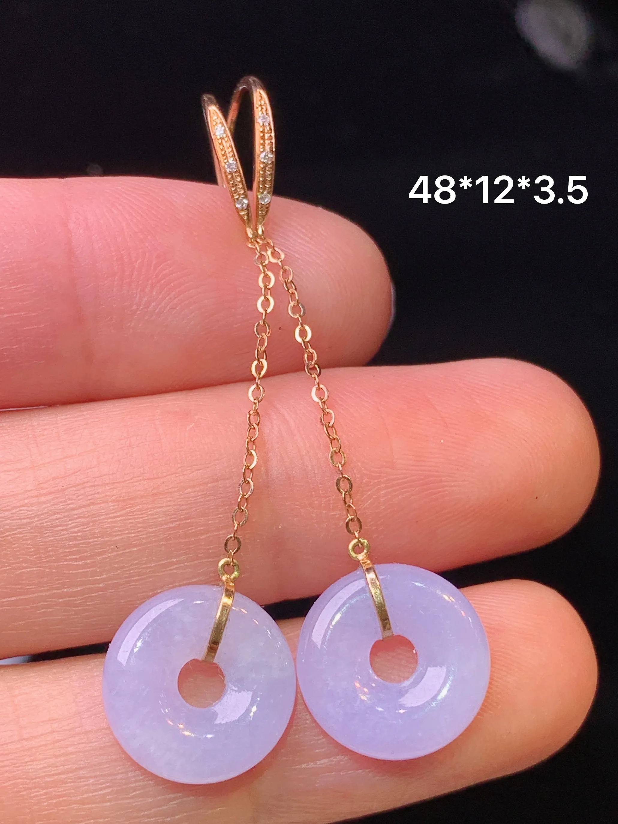 18k金钻镶嵌紫罗兰平安环耳坠 玉质细腻 水润亮眼 色泽艳丽 整体尺寸48*12*3.5