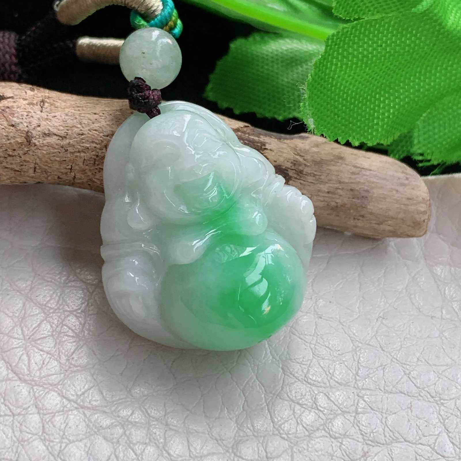 zen自然光26.7*23.5*11缅甸翡翠a货饱满飘绿佛公 弥勒佛玉吊坠 玉挂件