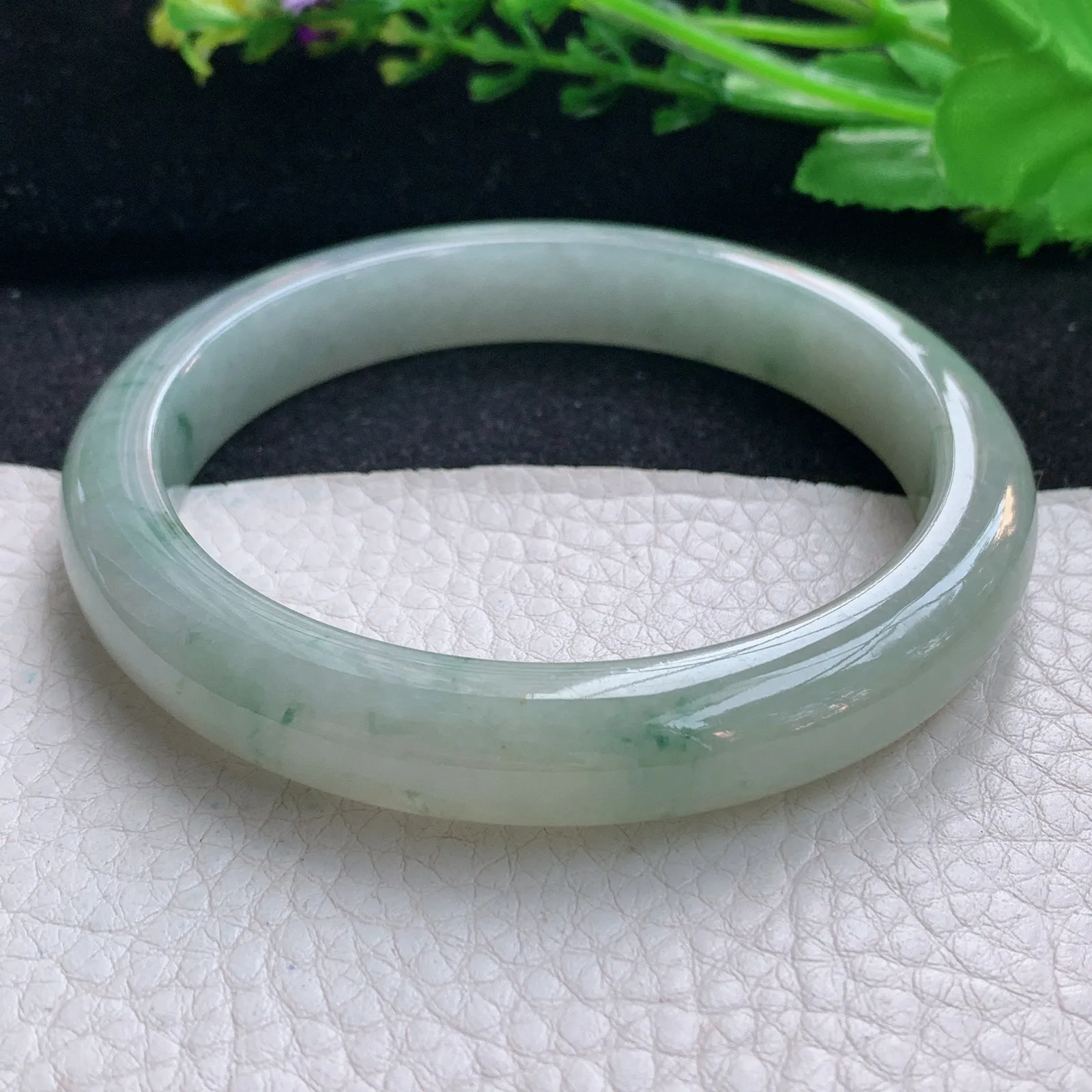 xx大圈口63*11.3*8.5平安镯 翡翠a货玉手镯冰飘花宽边玉手环