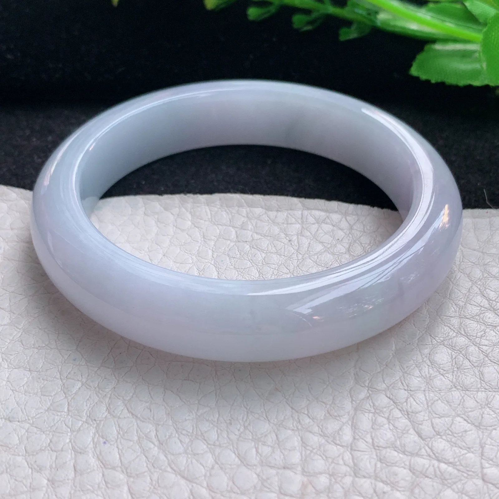 z自然光54.5*12.2*8.6平安镯 天然缅甸翡翠淡紫底宽边玉手镯 珠宝玉手环