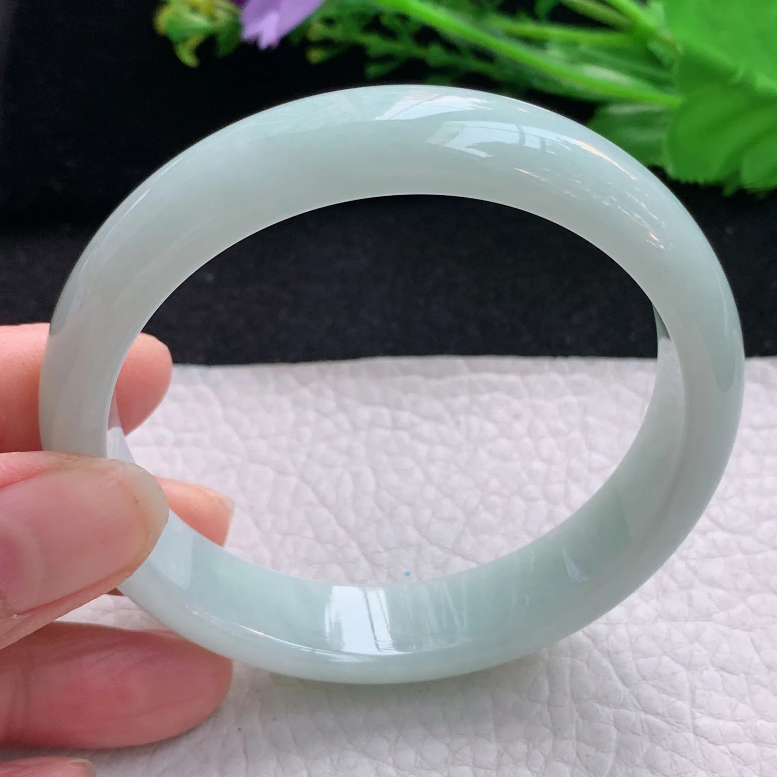 nr大圈口60*13.8*7.6平安镯 天然缅甸翡翠水绿宽边玉手镯 珠宝玉手环