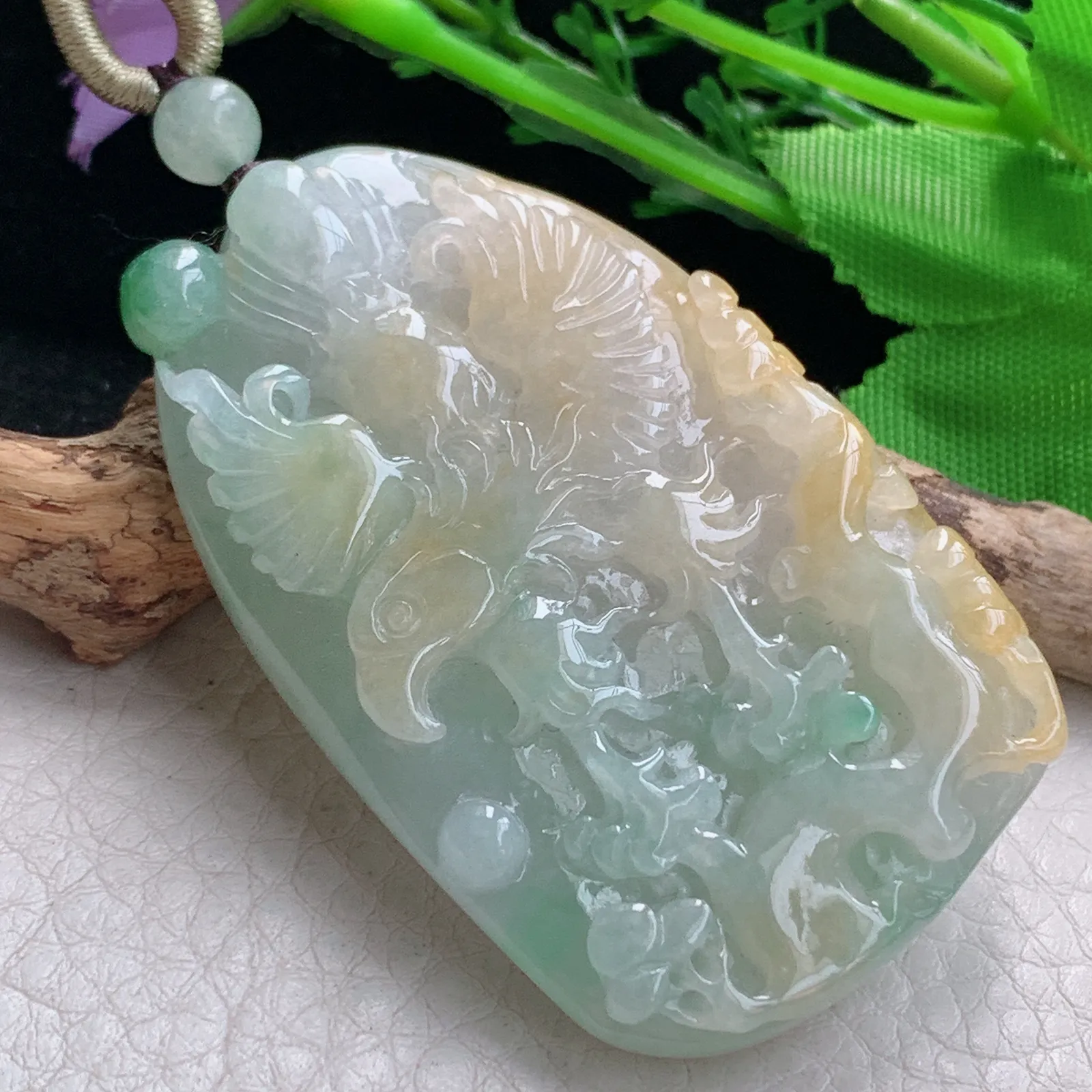 zen自然光58.6*37.8*9.9天然缅甸翡翠三彩大展鸿图玉吊坠 毛衣坠