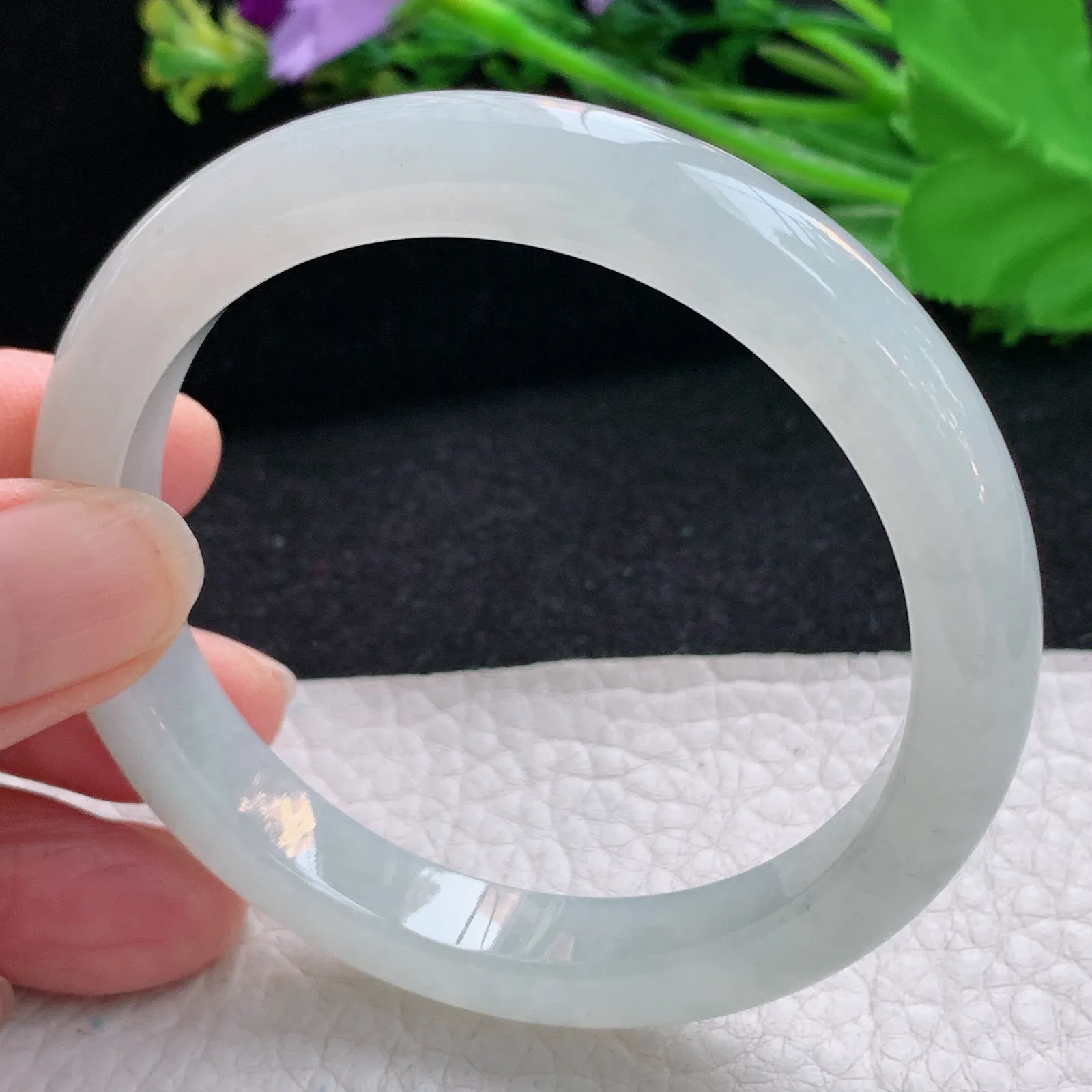 n自然光55.5*9.8*7.5平安镯 翡翠a货玉手镯冰起光秀气宽边珠宝玉手环