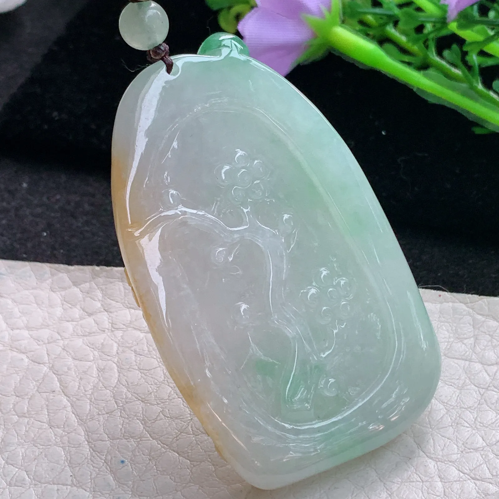 zen自然光58.6*37.8*9.9天然缅甸翡翠三彩大展鸿图玉吊坠 毛衣坠