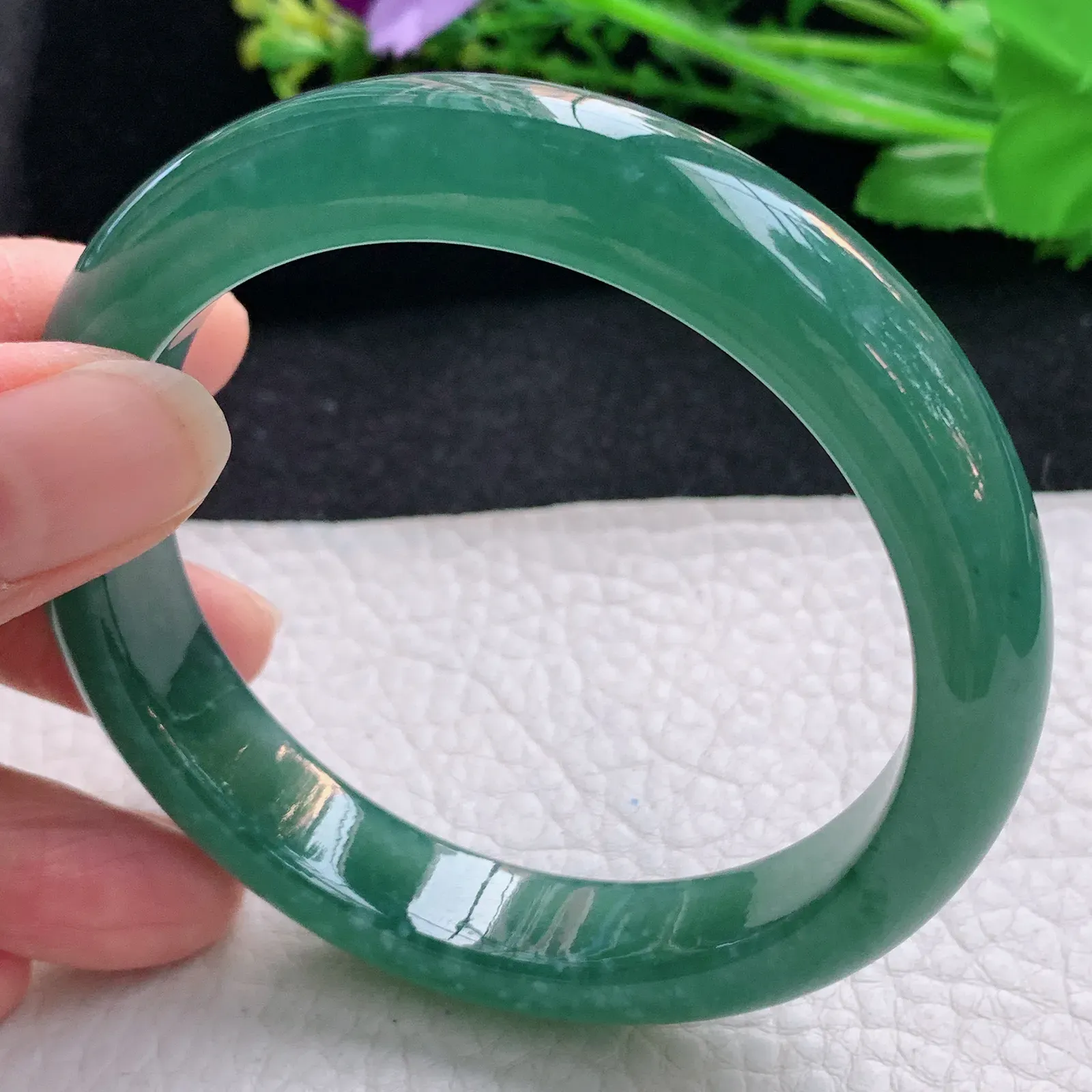 nr自然光59*12*8.8平安镯 翡翠冰润湖水绿宽边玉手镯 珠宝玉手环
