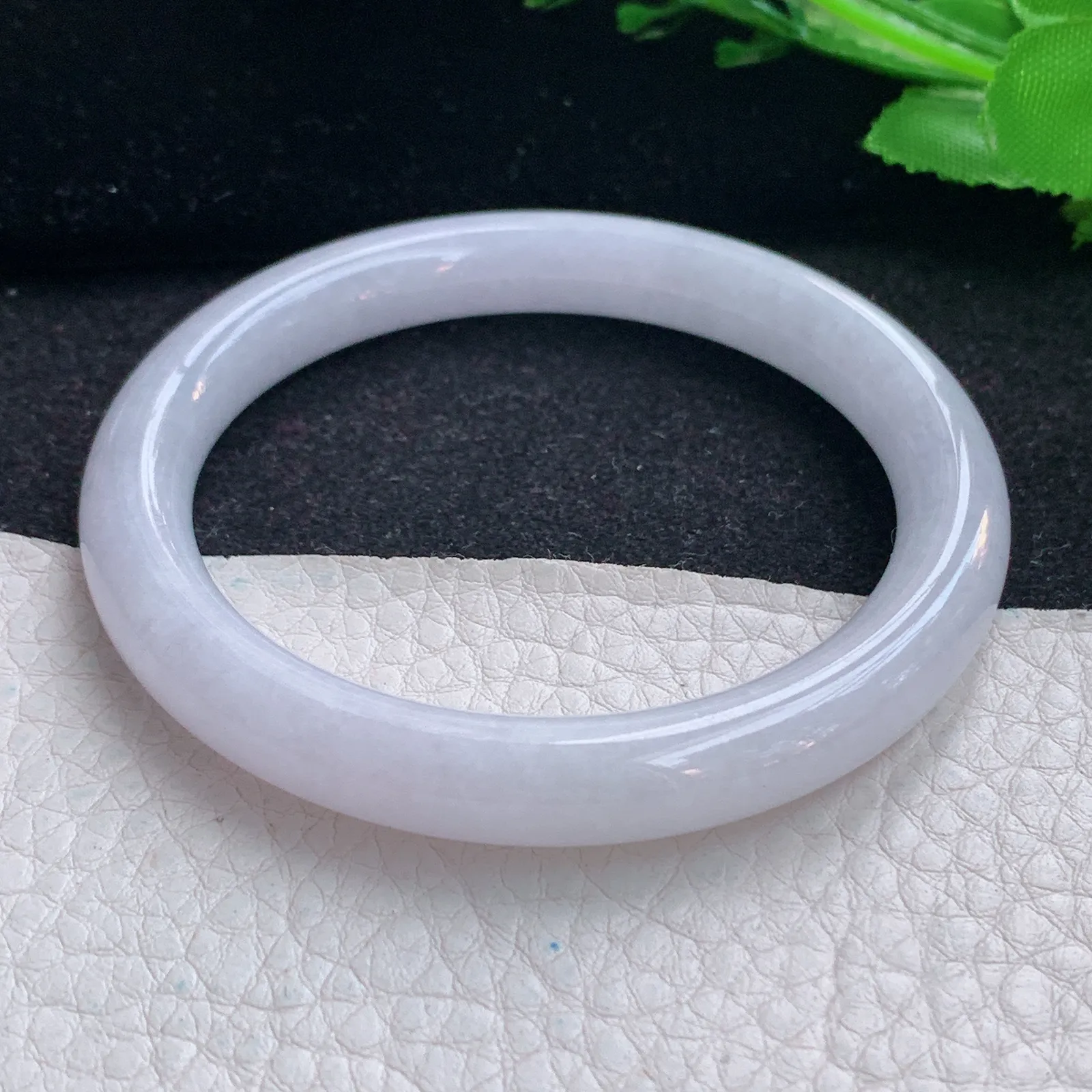 ss自然光55*8.9*8.8叮当镯 翡翠a货玉手镯水润白月光圆条珠宝玉手环