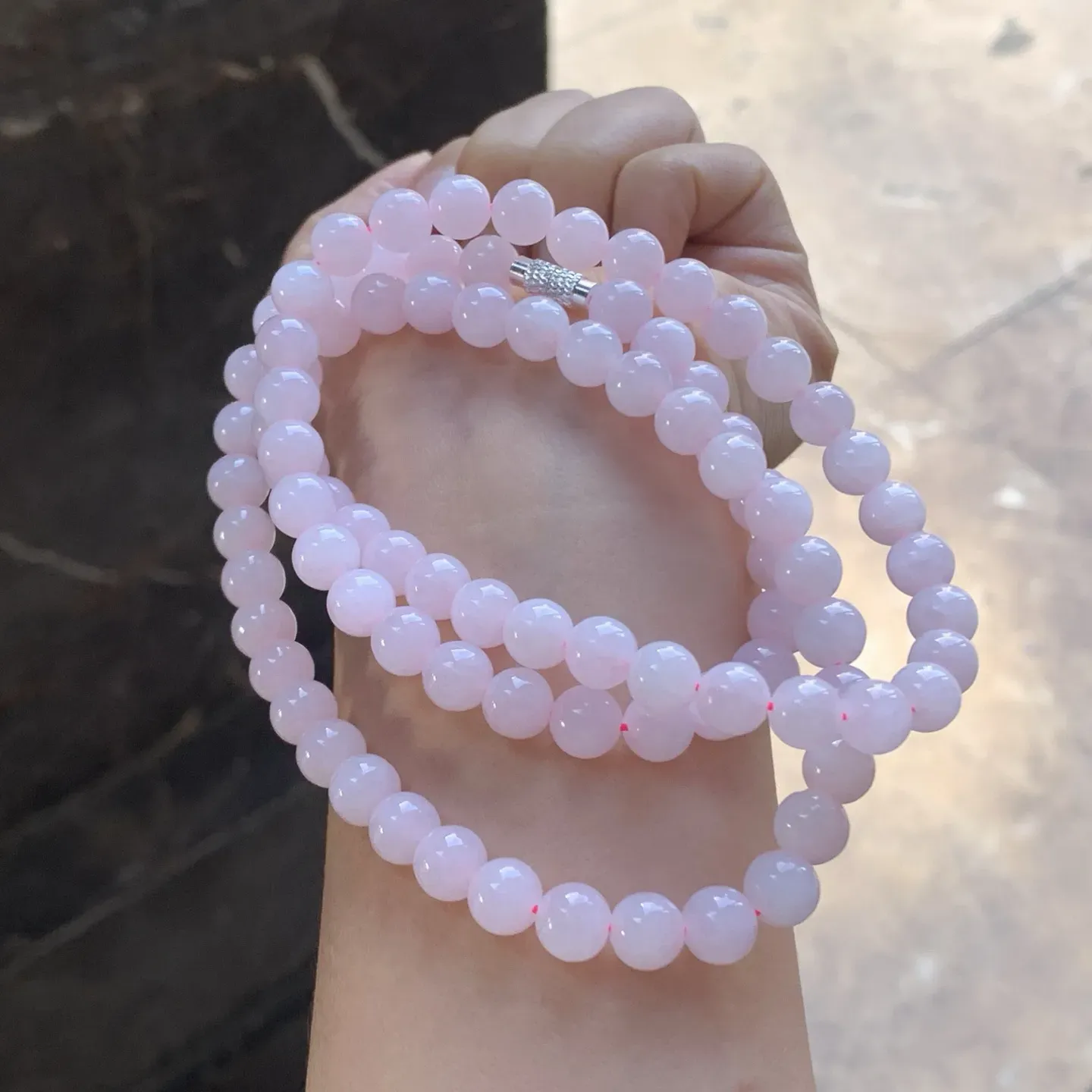 粉紫珠链^_^玉质温润 颜色均匀 细腻