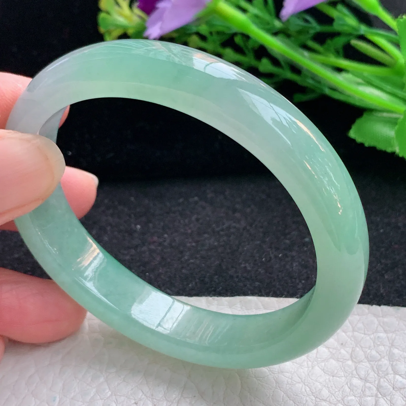 ss自然光56.8*48*12.2*7.8贵妃镯 翡翠a货玉手镯冰晴蛋形宽边珠宝玉手环