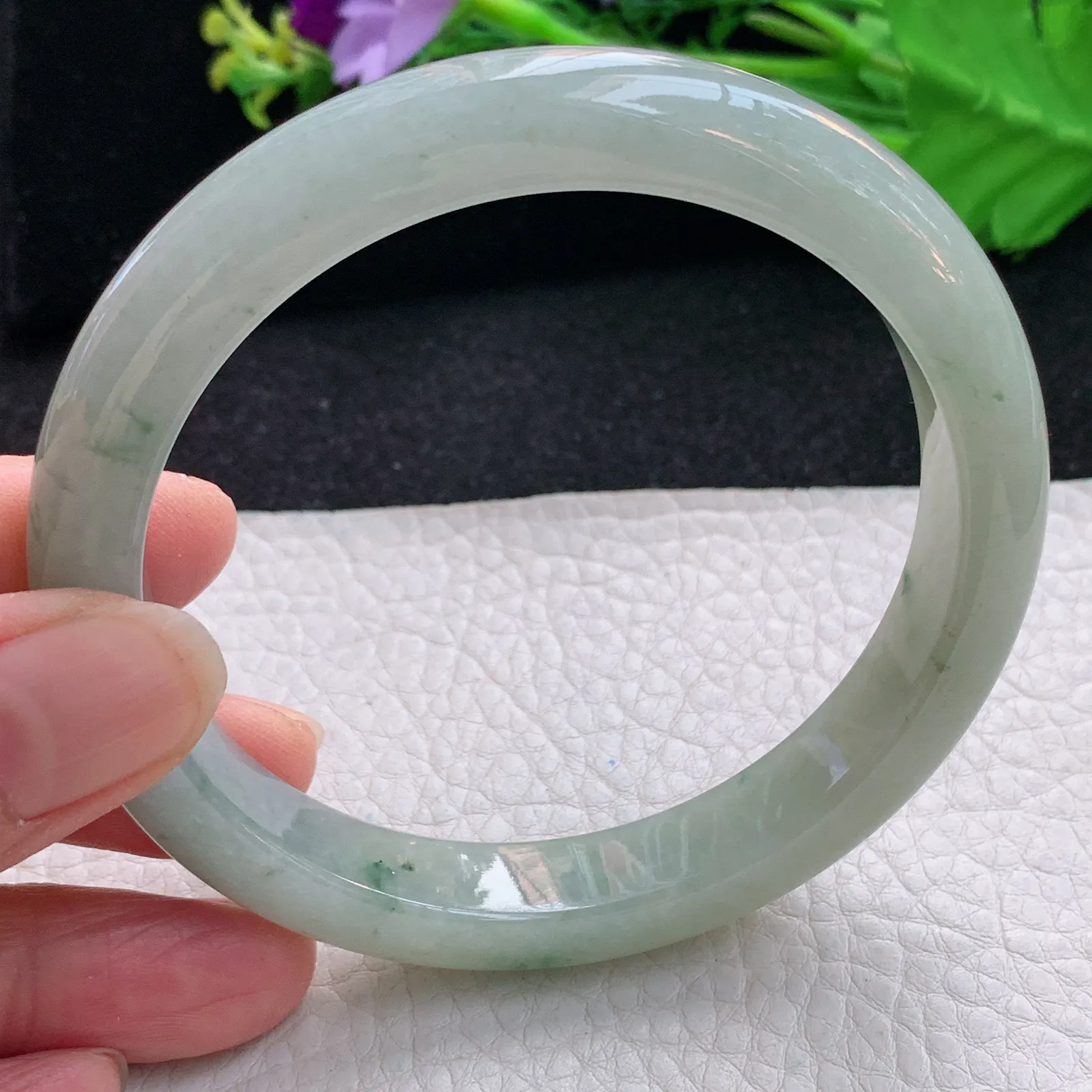 xx大圈口63*11.3*8.5平安镯 翡翠a货玉手镯冰飘花宽边玉手环