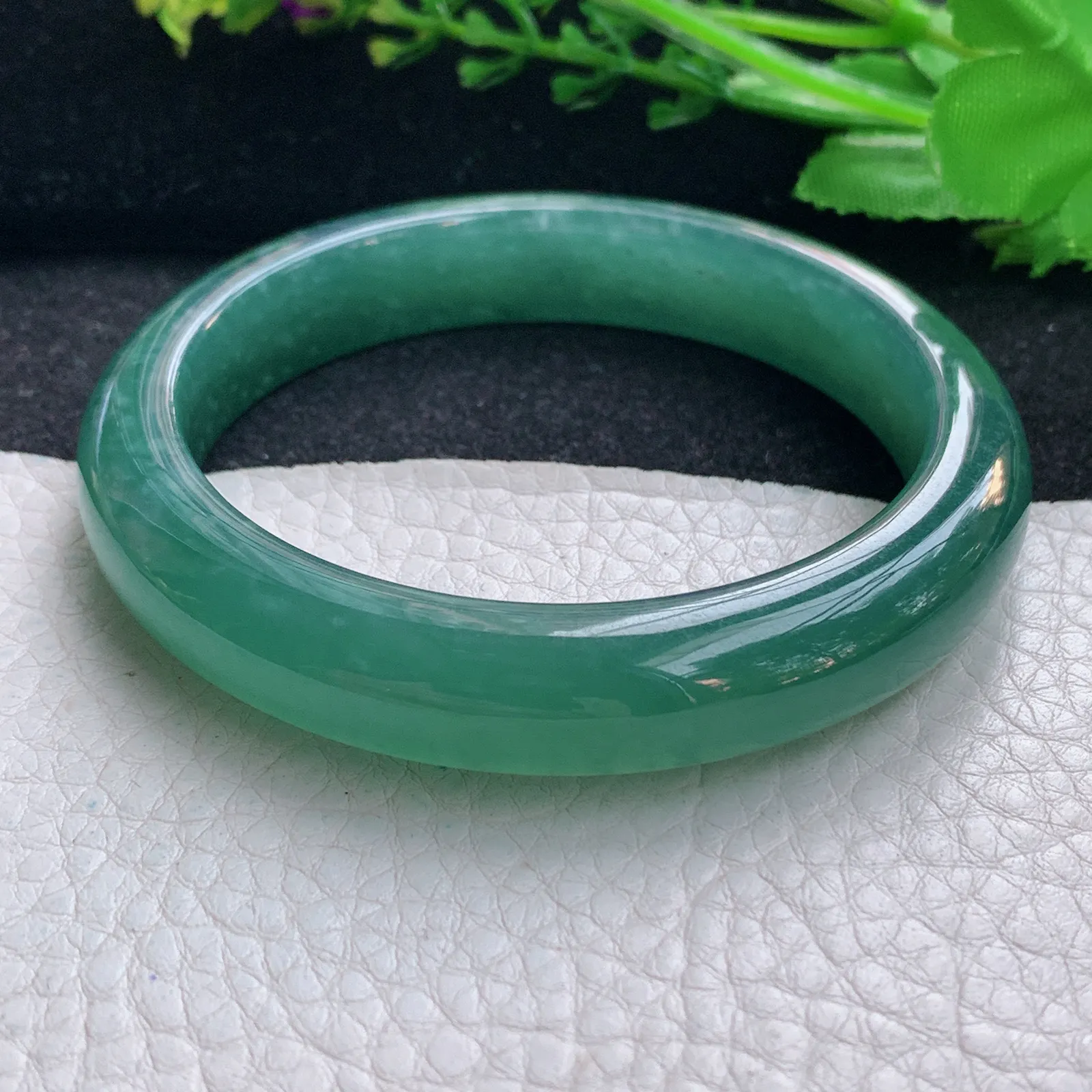 nr自然光59*12*8.8平安镯 翡翠冰润湖水绿宽边玉手镯 珠宝玉手环