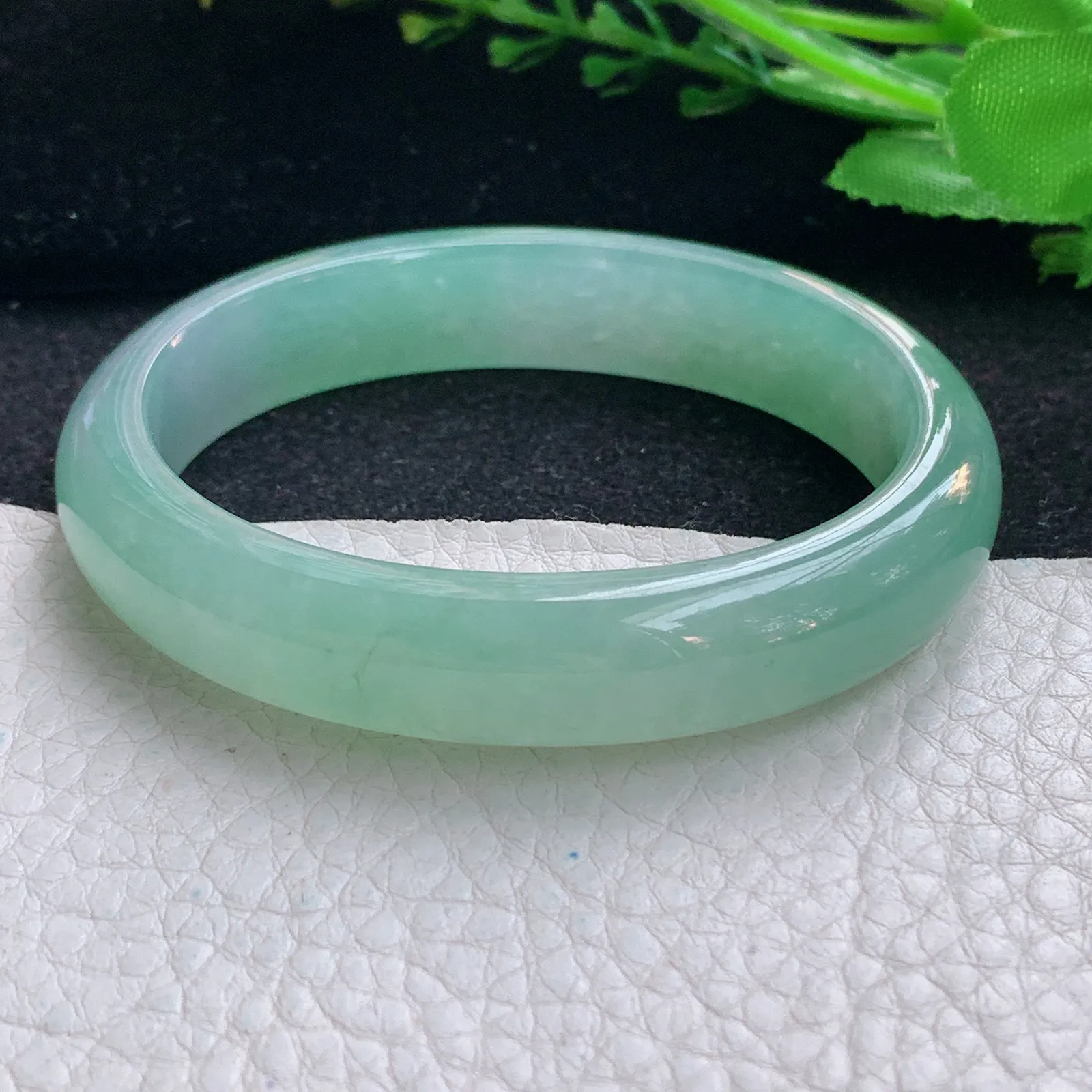 ss自然光56.8*48*12.2*7.8贵妃镯 翡翠a货玉手镯冰晴蛋形宽边珠宝玉手环