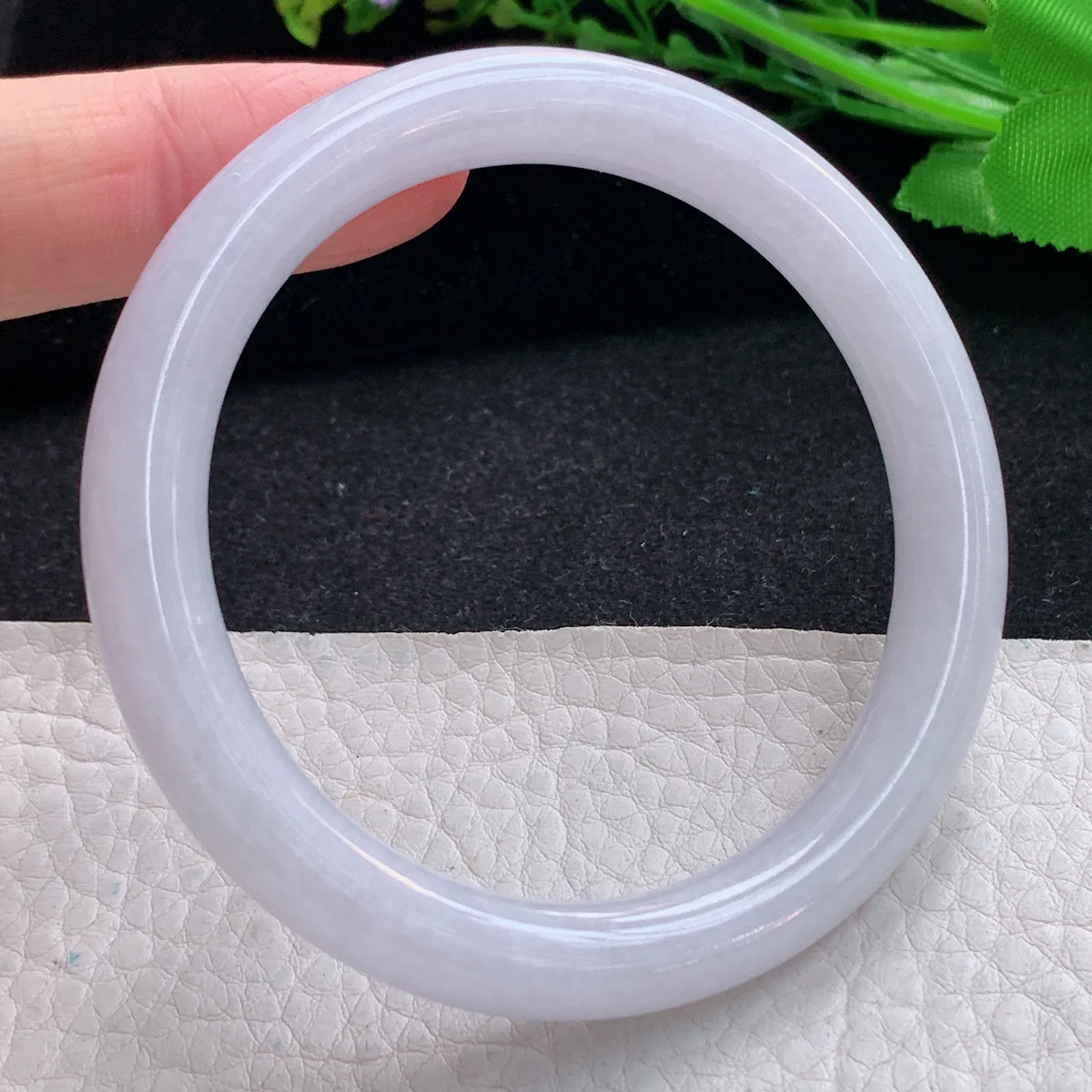 ss自然光55*8.9*8.8叮当镯 翡翠a货玉手镯水润白月光圆条珠宝玉手环