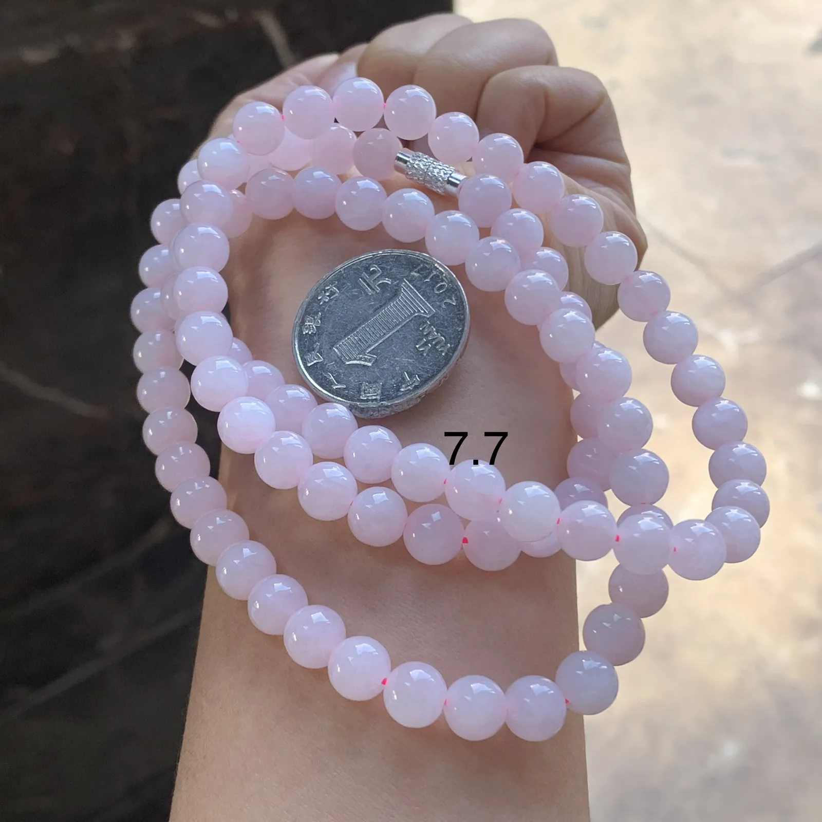 粉紫珠链^_^玉质温润 颜色均匀 细腻