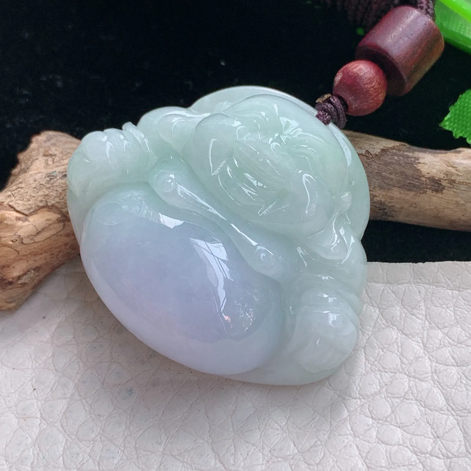 zen自然光33.5*39.8*12.3缅甸翡翠a货饱满春带彩佛公 弥勒佛玉吊坠 玉挂件