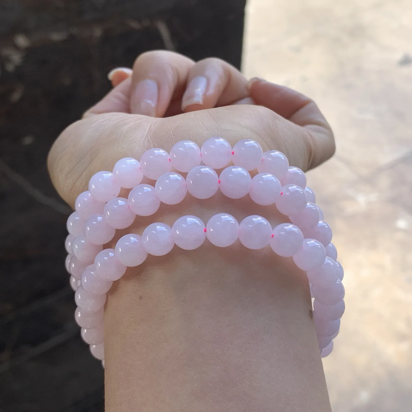 粉紫珠链^_^玉质温润 颜色均匀 细腻