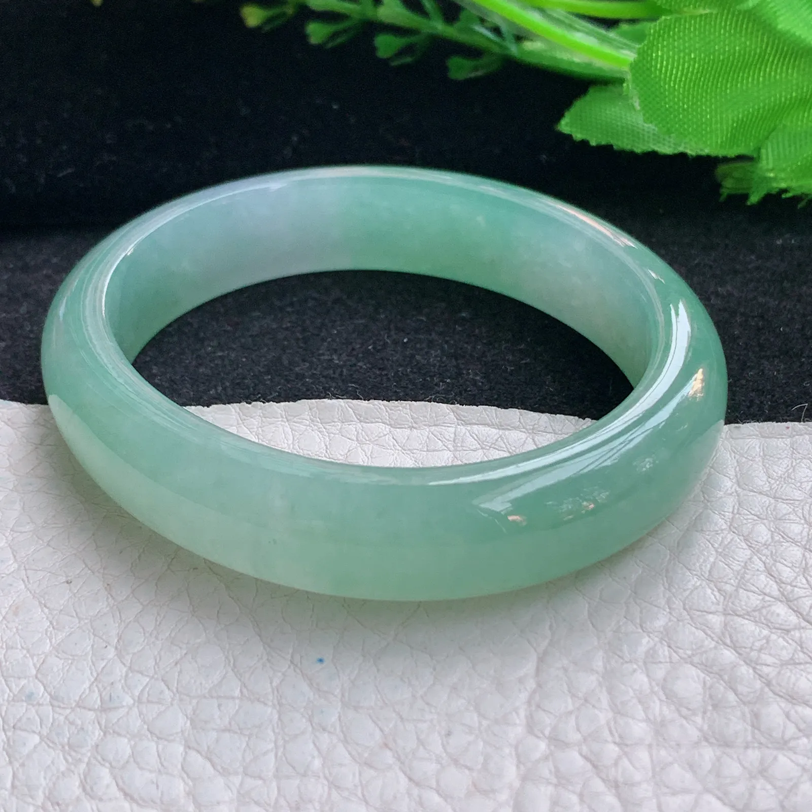 ss自然光56.8*48*12.2*7.8贵妃镯 翡翠a货玉手镯冰晴蛋形宽边珠宝玉手环