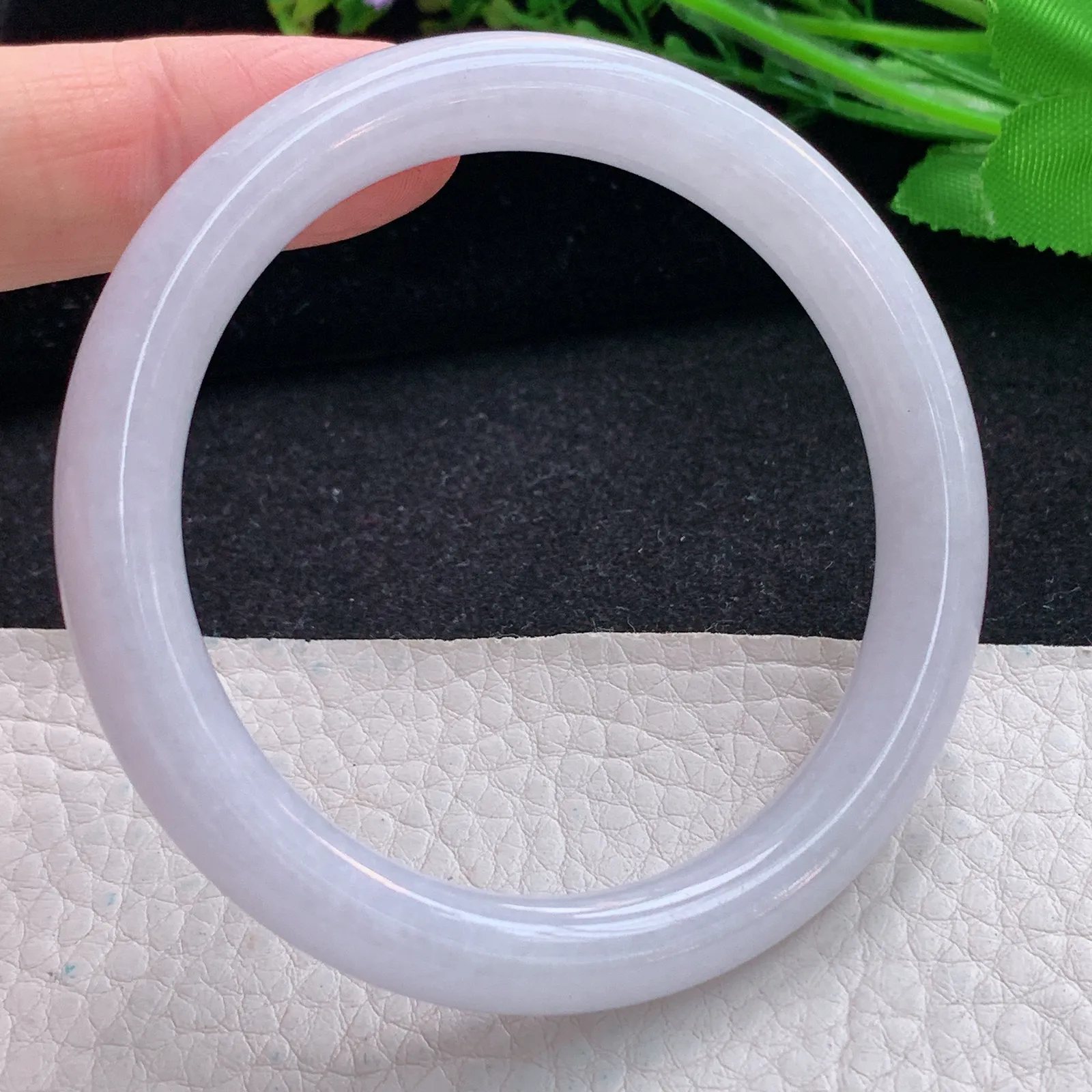 ss自然光55*8.9*8.8叮当镯 翡翠a货玉手镯水润白月光圆条珠宝玉手环