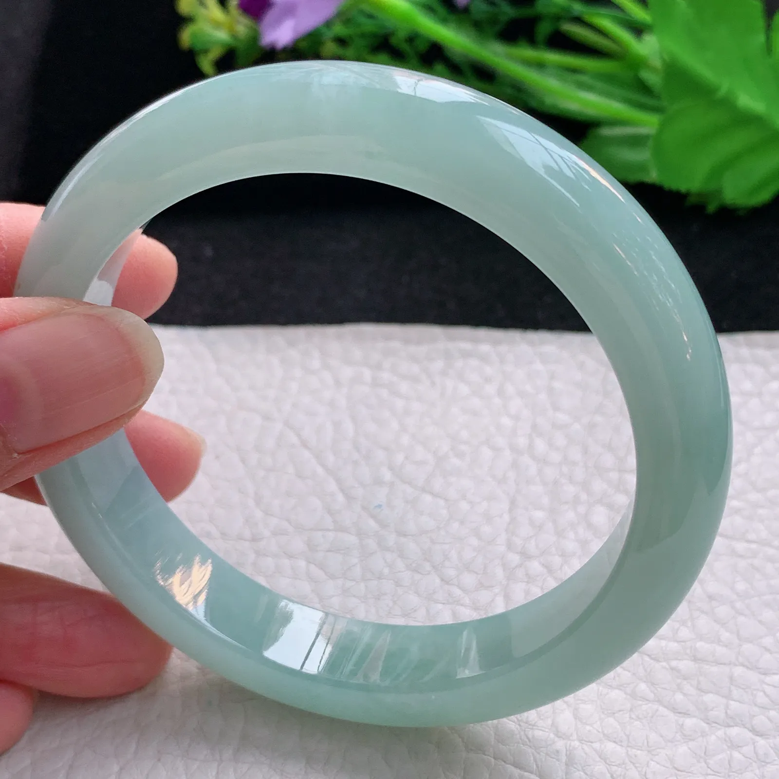 z大圈口62*12.5*9平安镯 天然缅甸翡翠冰晴底宽边玉手镯 珠宝玉手环