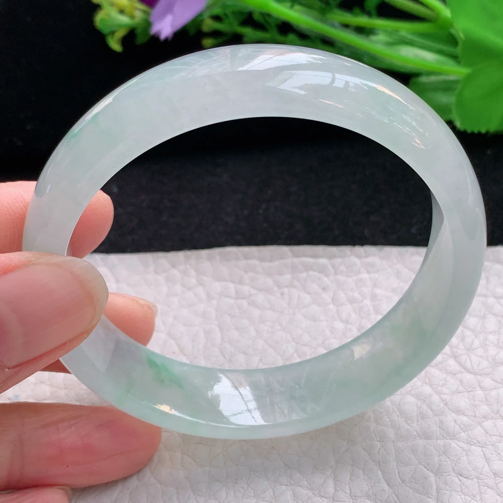 js自然光57*14.5*7平安镯 天然缅甸翡翠冰起光宽边玉手镯 珠宝玉手环