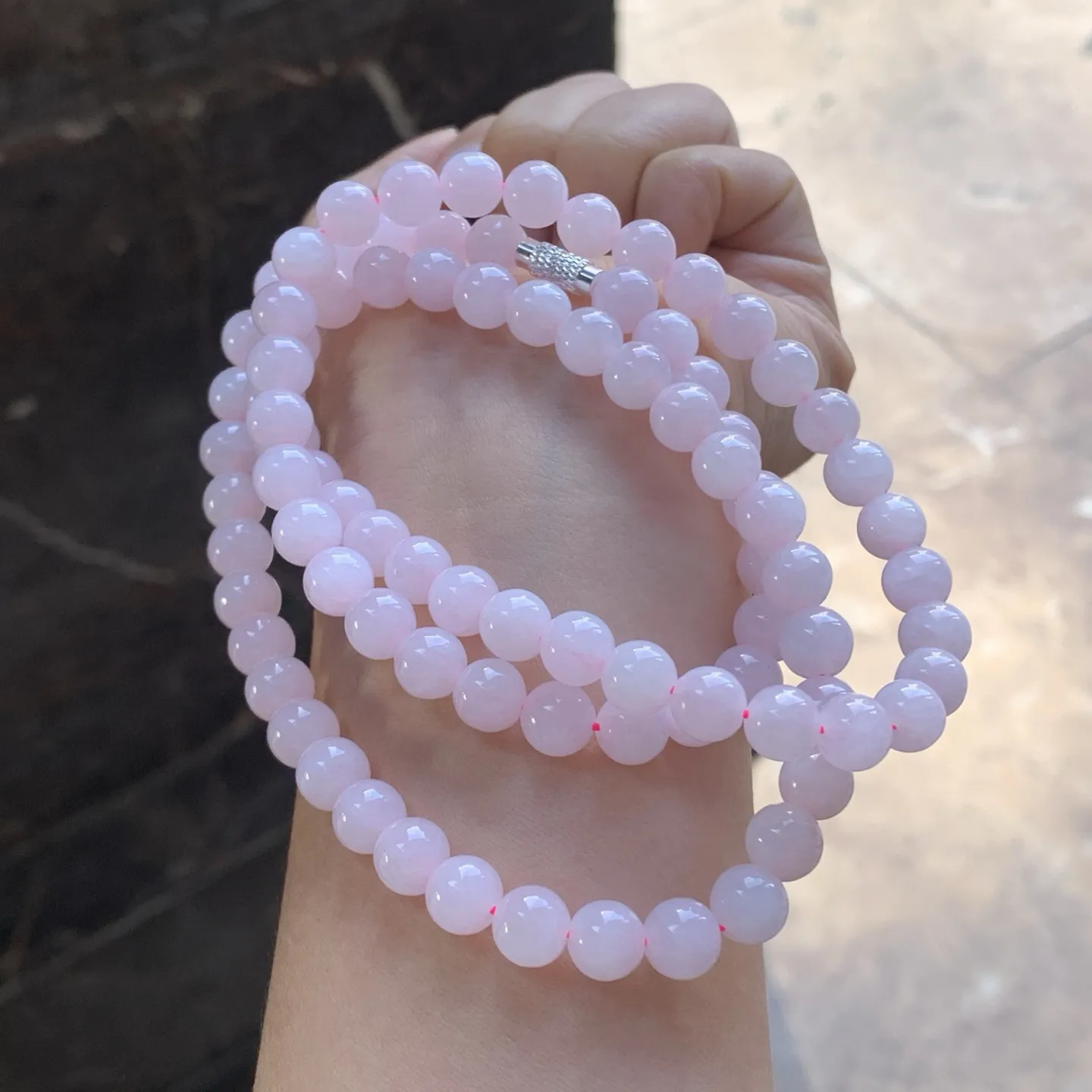 粉紫珠链^_^玉质温润 颜色均匀 细腻