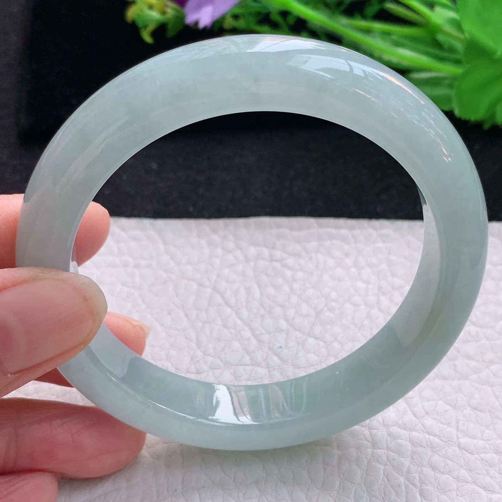 nr大圈口59.8*12.3*9.2平安镯 天然缅甸翡翠冰润淡雅宽边玉手镯 珠宝玉手环