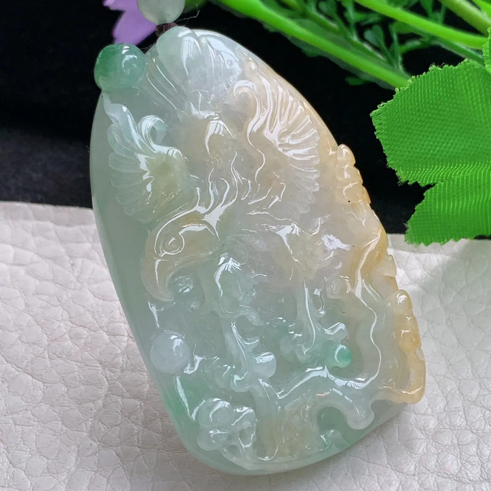 zen自然光58.6*37.8*9.9天然缅甸翡翠三彩大展鸿图玉吊坠 毛衣坠