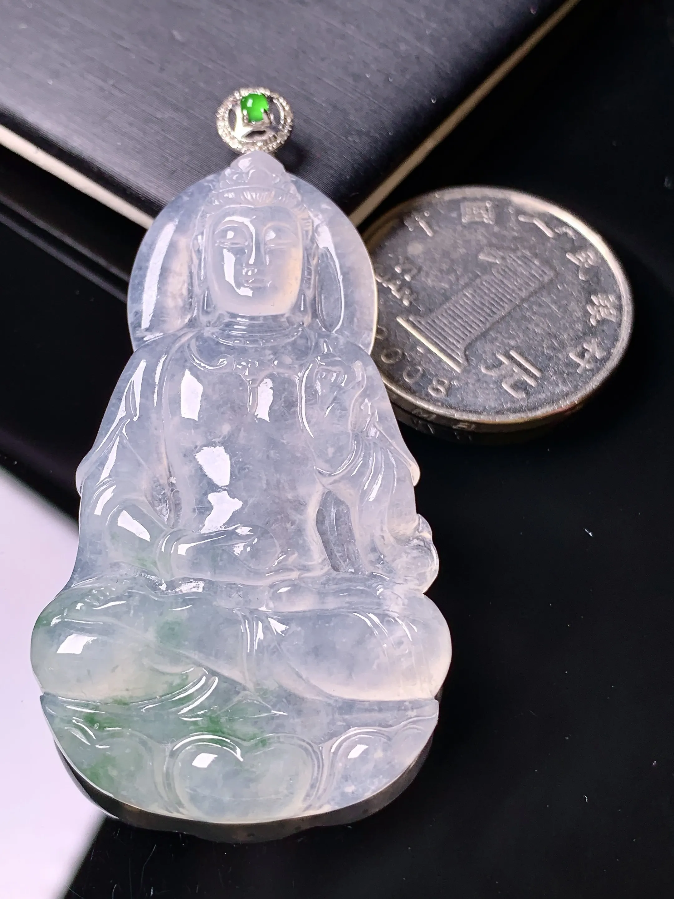 18k金钻镶嵌冰种度母吊坠 玉质细腻 水润亮眼 色泽艳丽 整体尺寸57.7*29.6*5.5