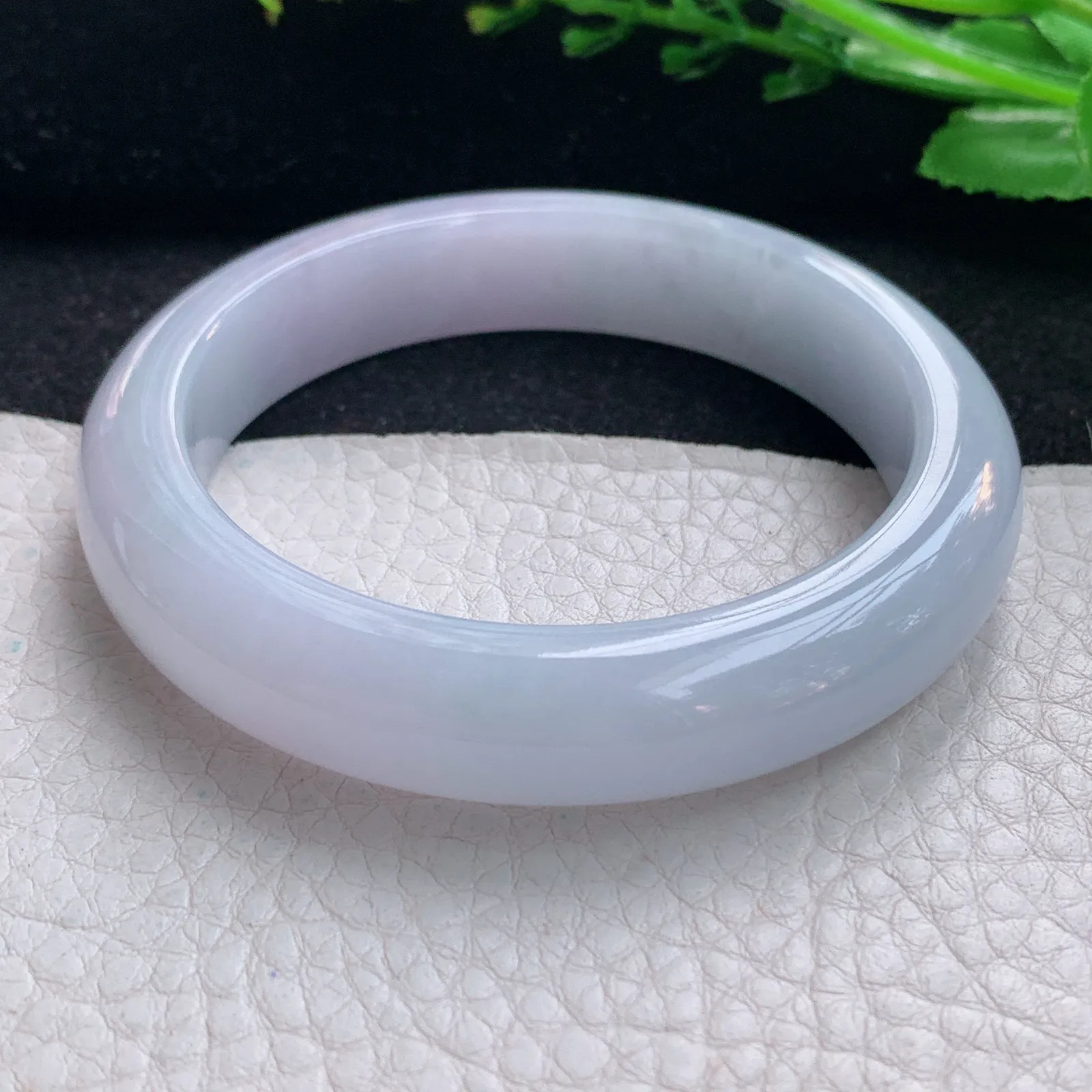 z自然光54.5*12.2*8.6平安镯 天然缅甸翡翠淡紫底宽边玉手镯 珠宝玉手环