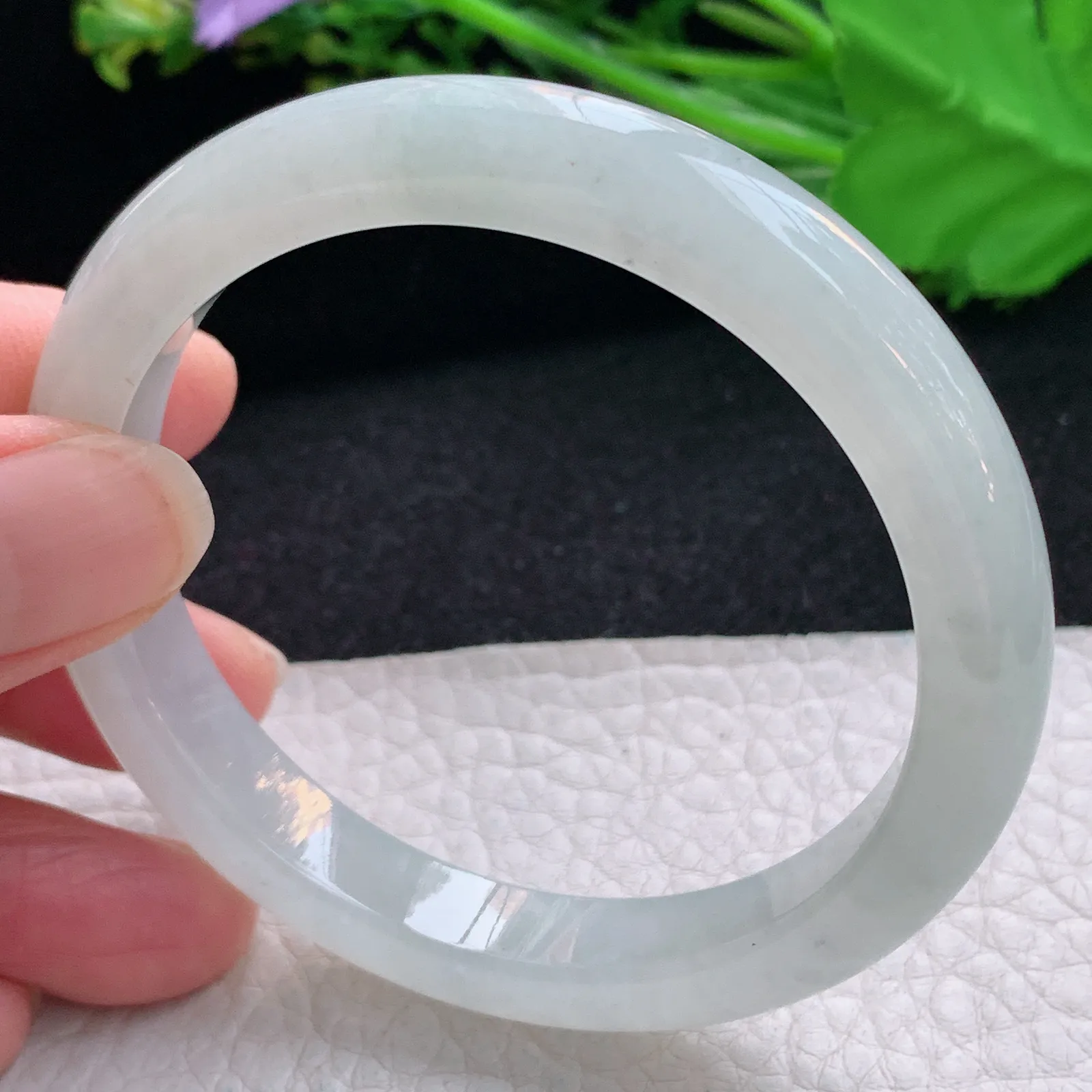 n自然光55.5*9.8*7.5平安镯 翡翠a货玉手镯冰起光秀气宽边珠宝玉手环