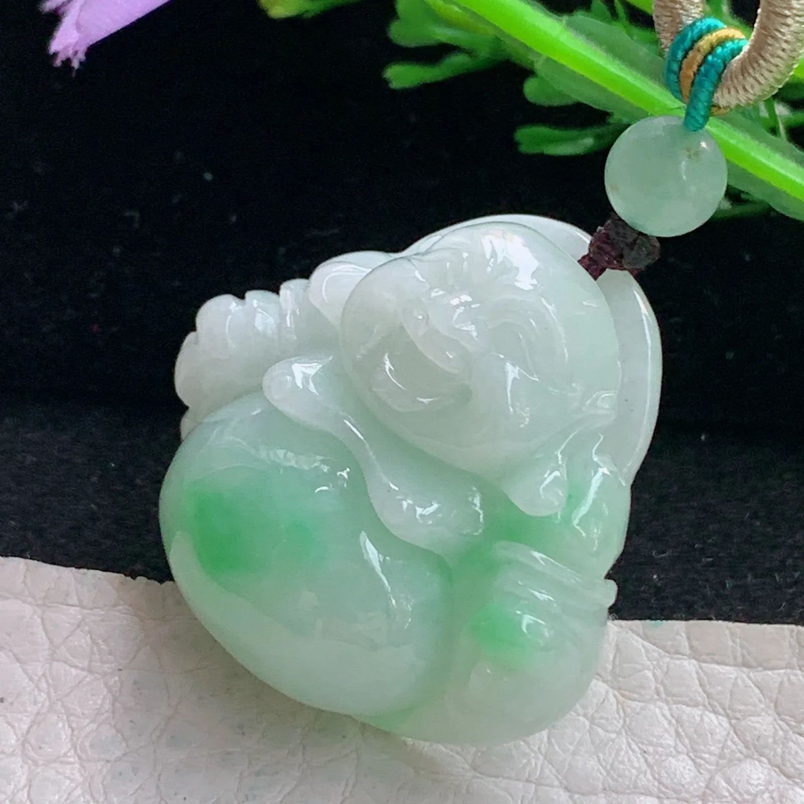 zen自然光30.8*32*12.5缅甸翡翠a货饱满飘绿佛公 弥勒佛玉吊坠 玉挂件