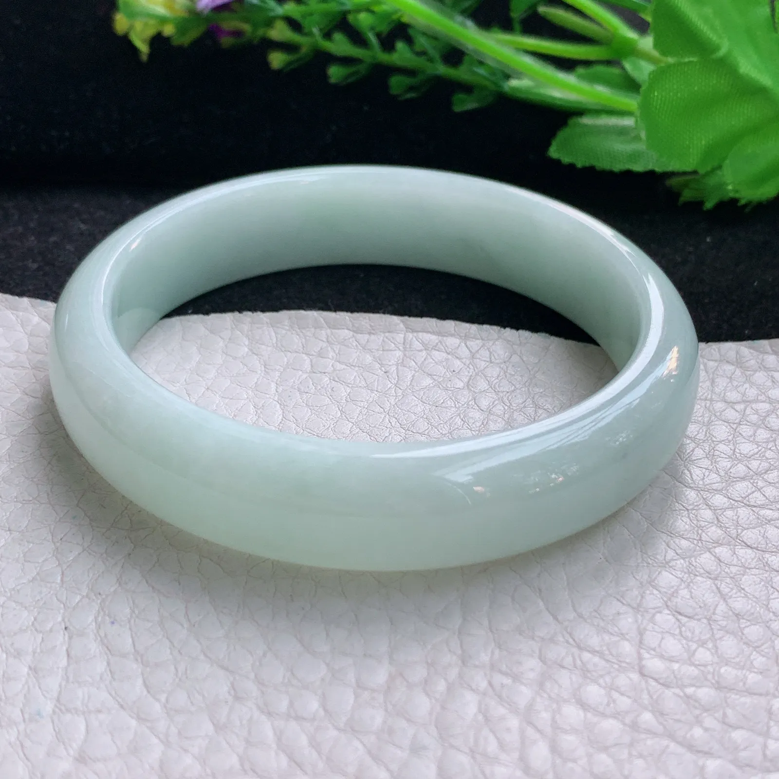 nr大圈口60*13.8*7.6平安镯 天然缅甸翡翠水绿宽边玉手镯 珠宝玉手环