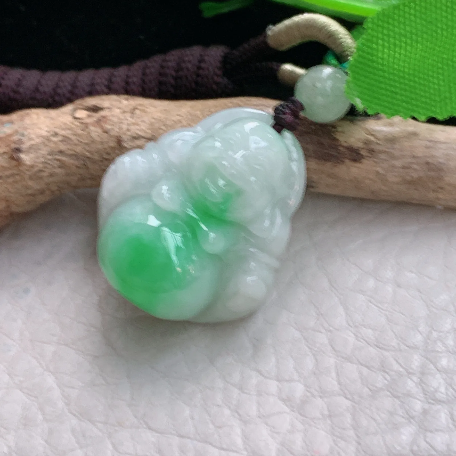 zen自然光26.7*23.5*11缅甸翡翠a货饱满飘绿佛公 弥勒佛玉吊坠 玉挂件