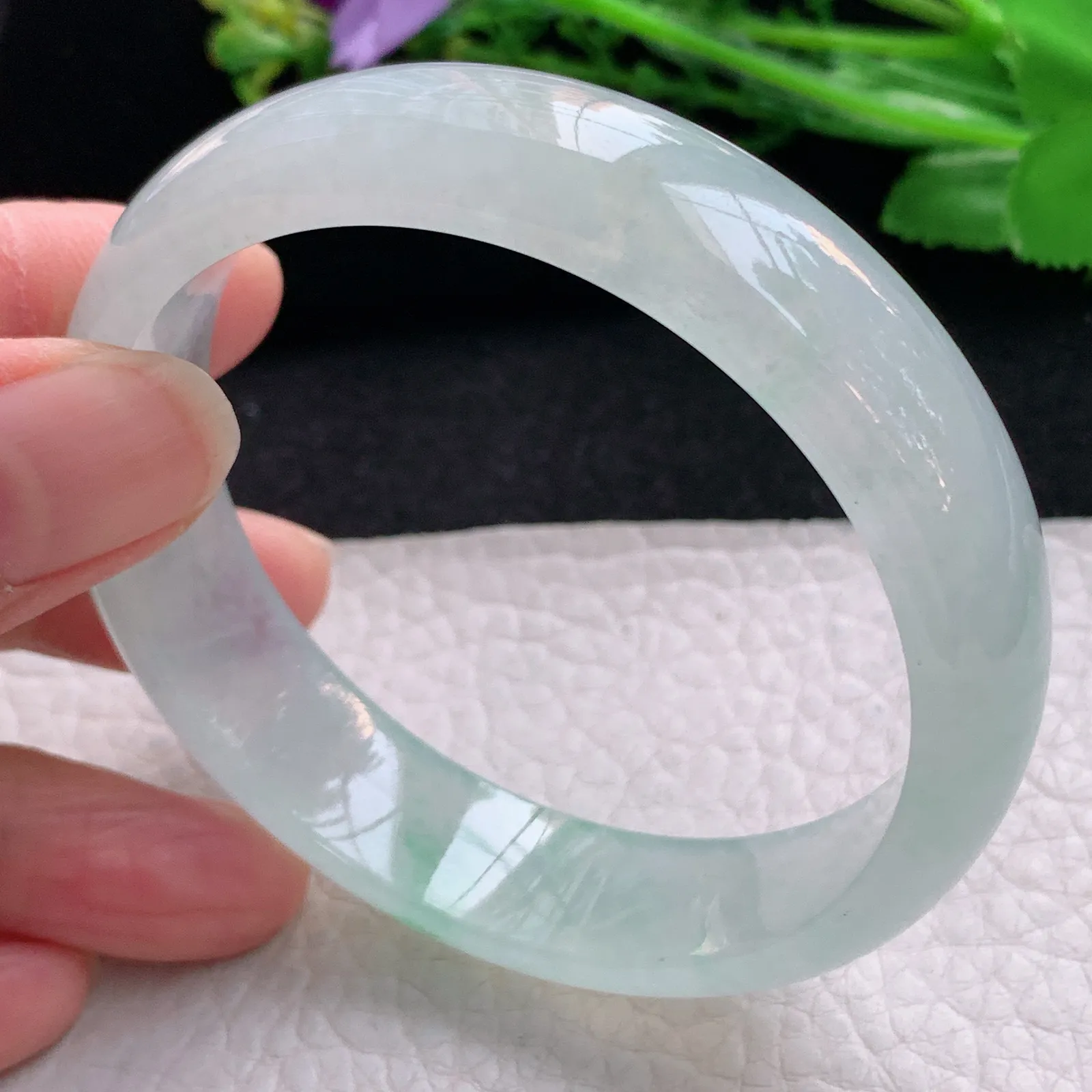 js自然光57*14.5*7平安镯 天然缅甸翡翠冰起光宽边玉手镯 珠宝玉手环