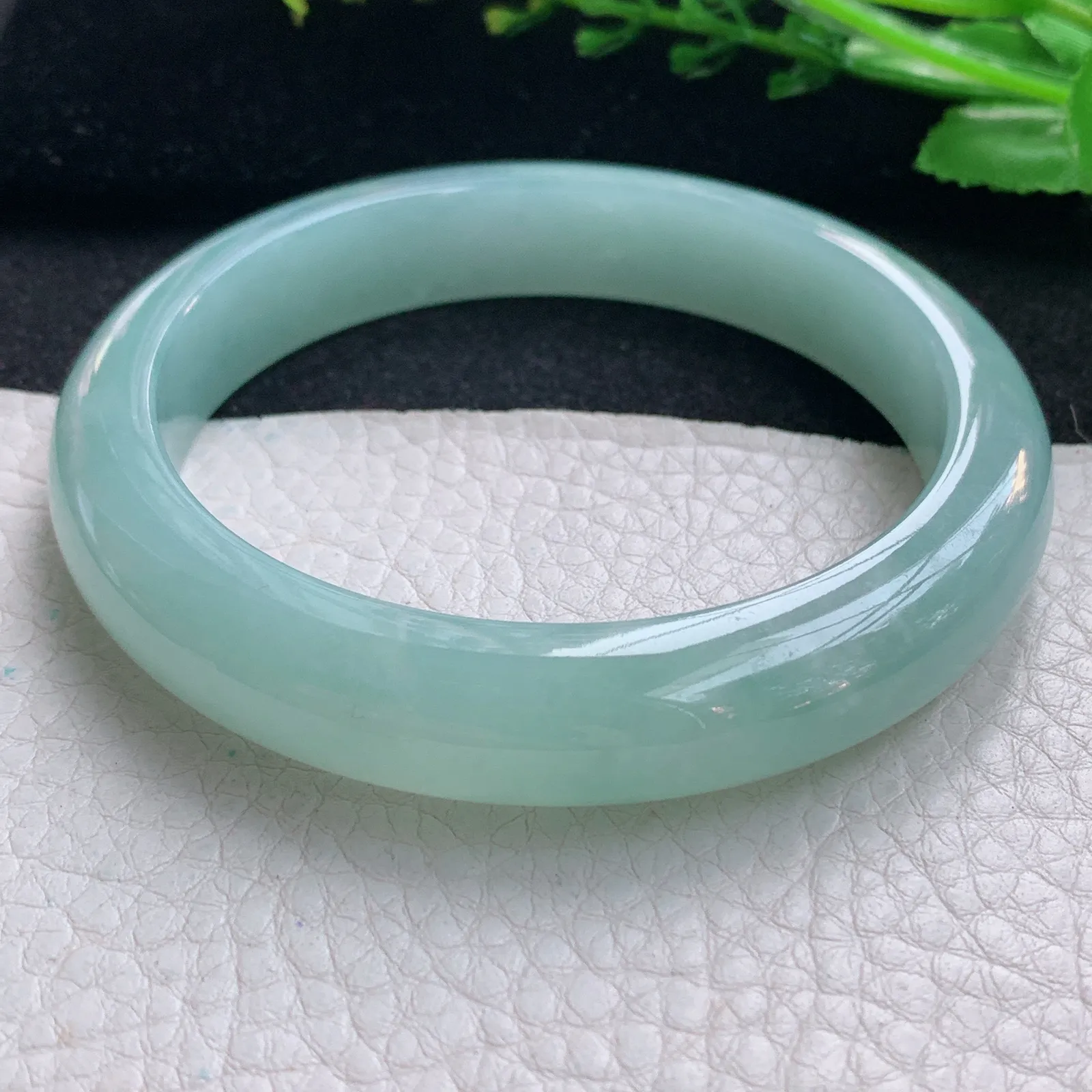 z大圈口62*12.5*9平安镯 天然缅甸翡翠冰晴底宽边玉手镯 珠宝玉手环