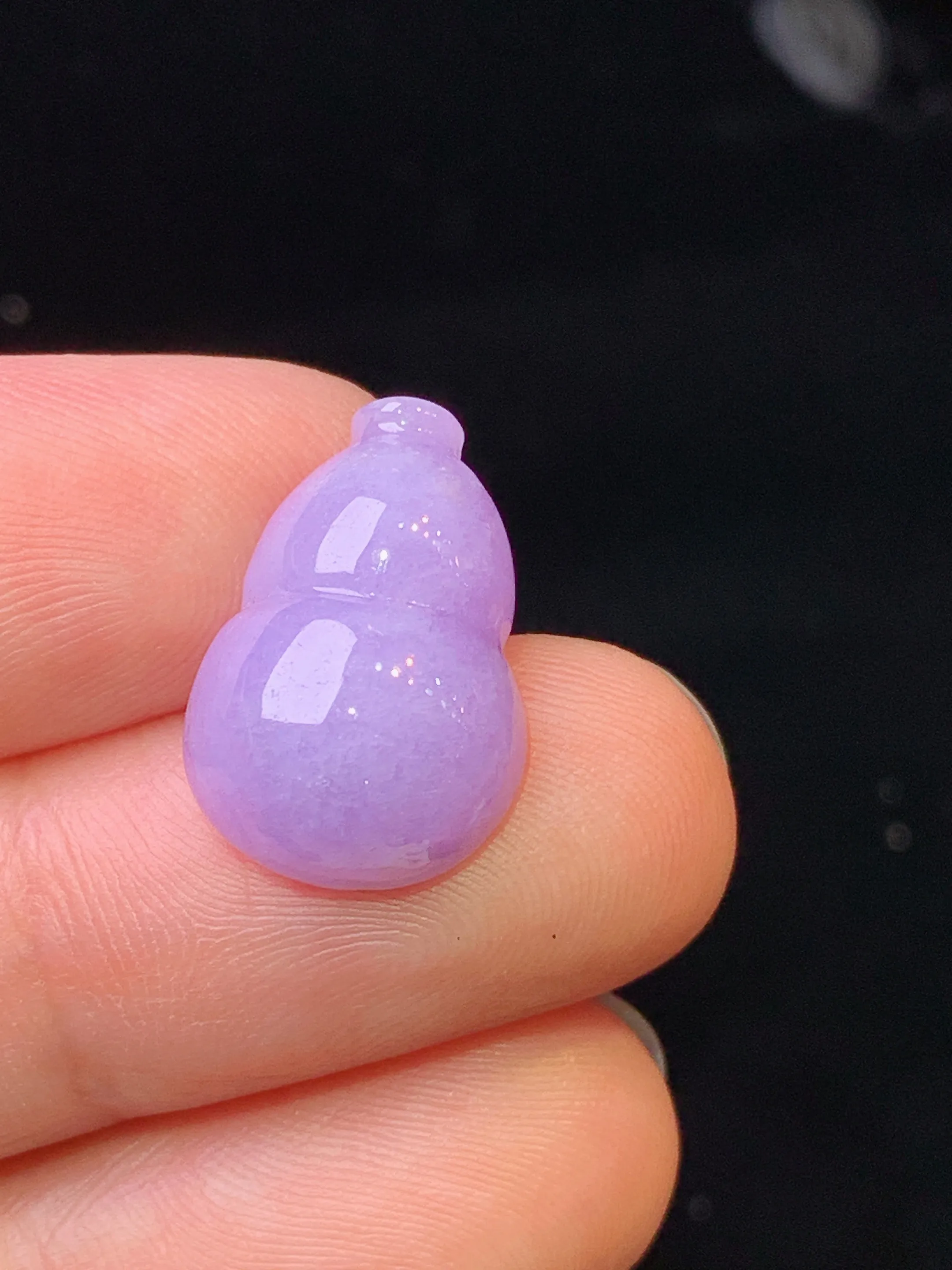 镶嵌款 紫罗兰葫芦吊坠 玉质细腻 水润亮眼 色泽艳丽 整体尺寸17*11.5*6.3