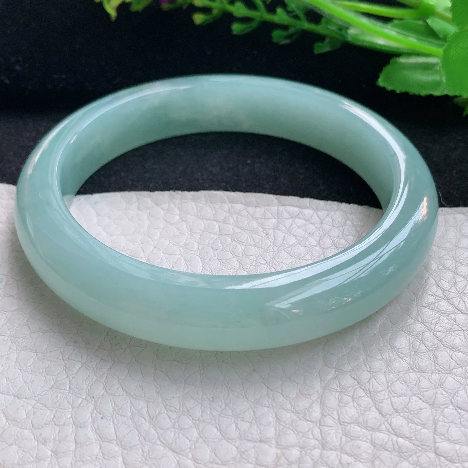 z大圈口62*12.5*9平安镯 天然缅甸翡翠冰晴底宽边玉手镯 珠宝玉手环