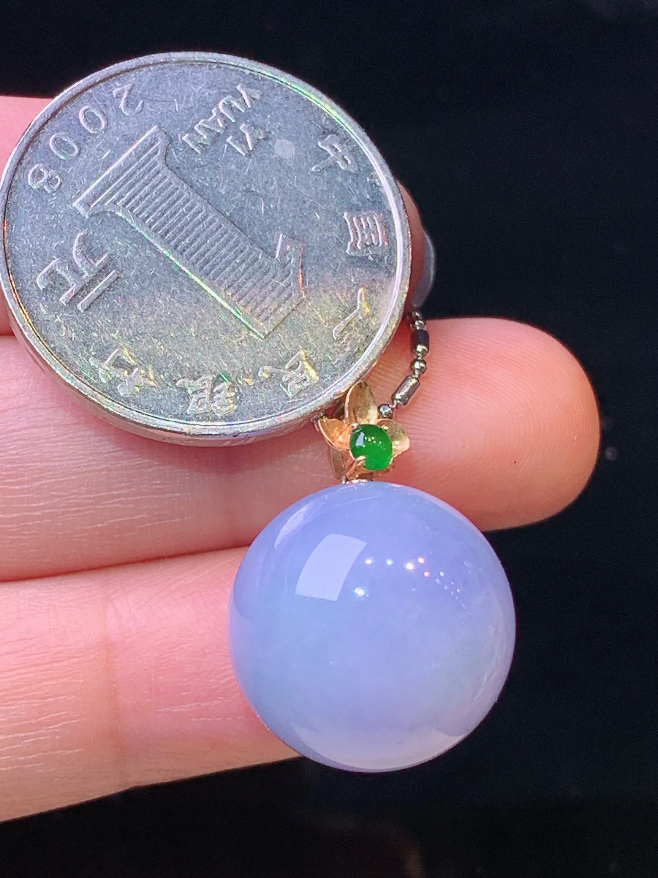 18k金镶嵌紫罗兰圆珠吊坠 玉质细腻 水润亮眼 色泽艳丽 整体尺寸22.5*16